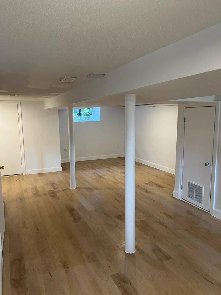 Toronto W03, ON M6E 1E1,41 Norton AVE #Basment