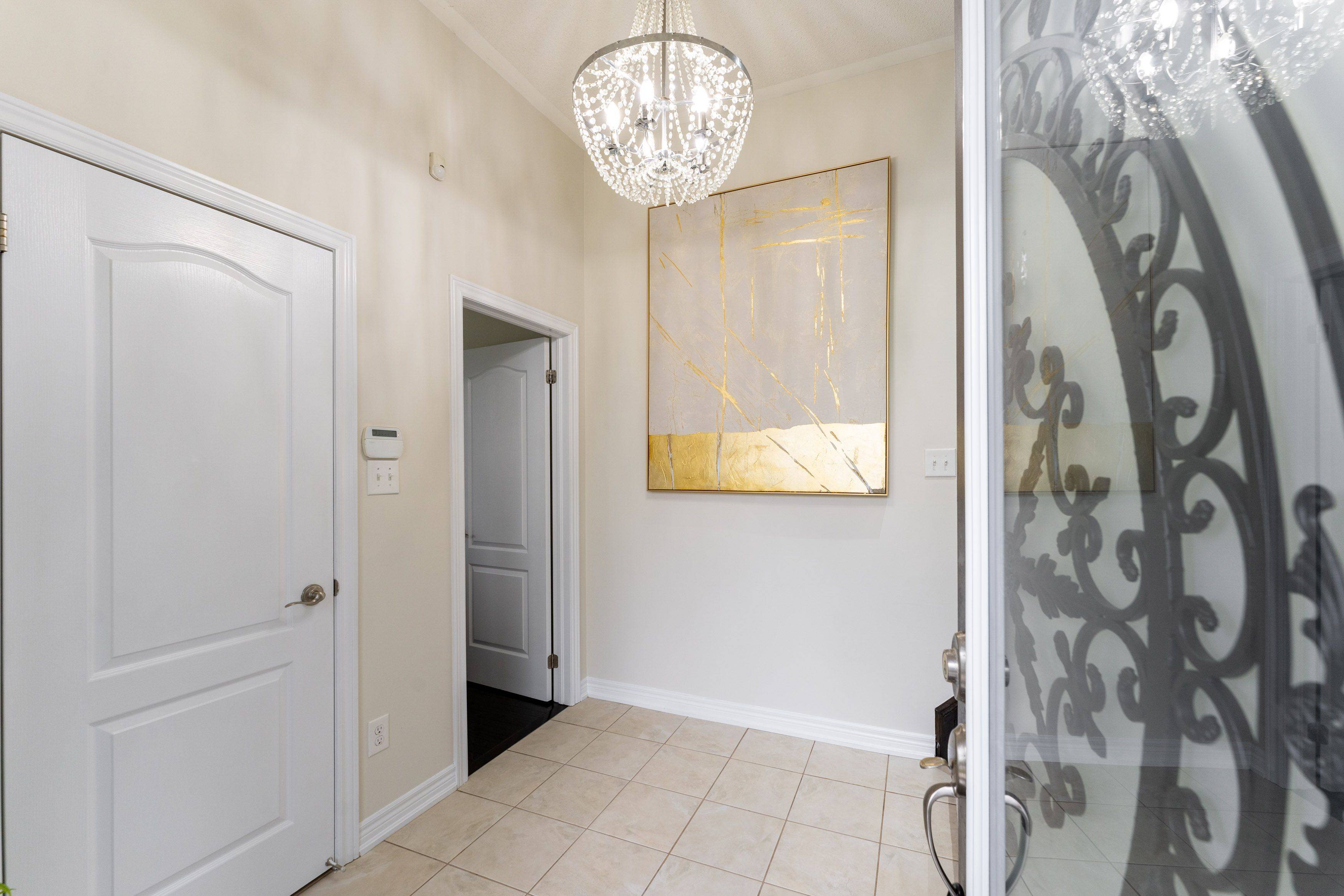 Oakville, ON L5M 0M5,2120 Fiddlers WAY