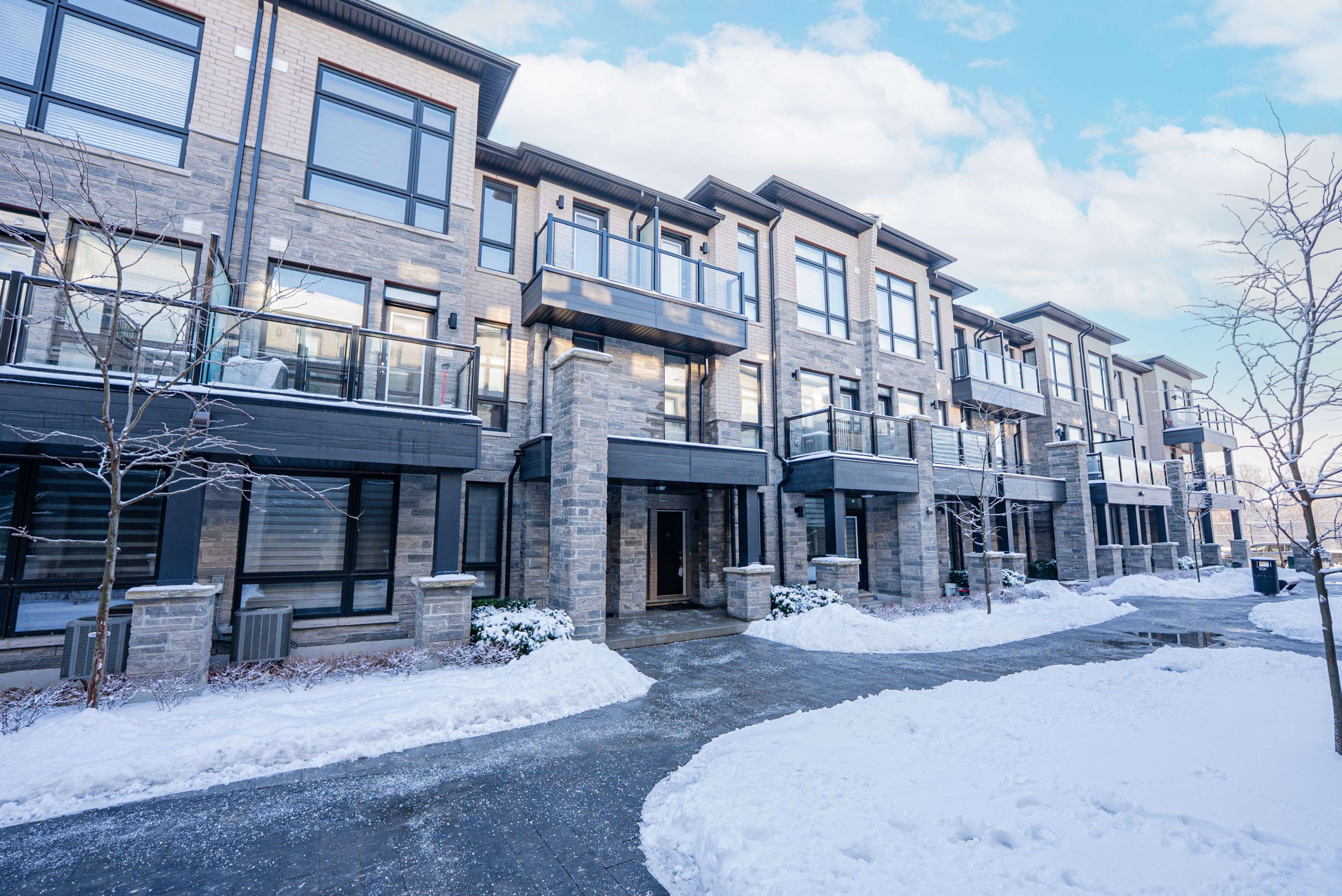 Brampton, ON L6P 2G7,9460 The Gore RD #76