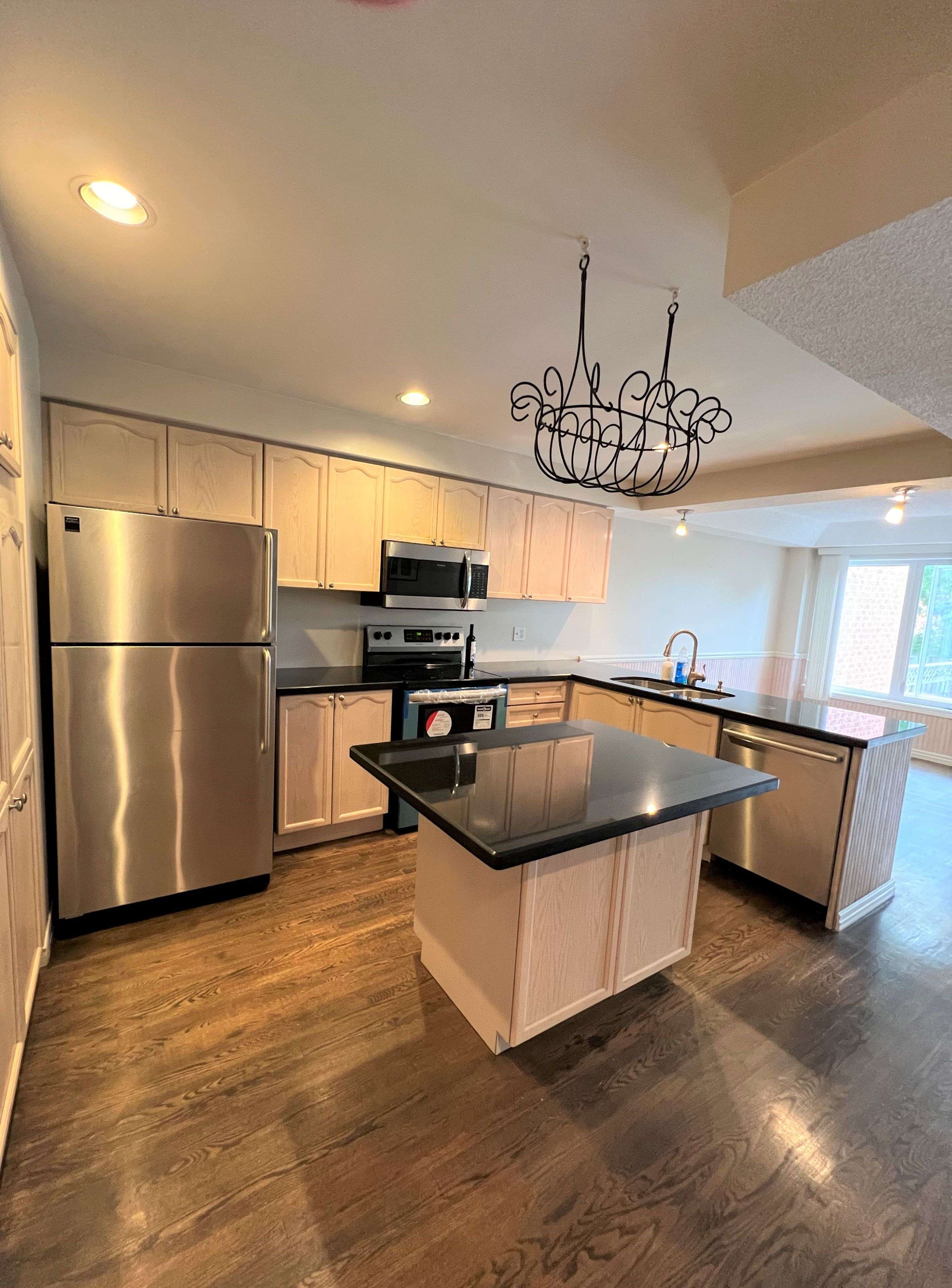 Mississauga, ON L4Z 3W2,480 Dalmuir Mews