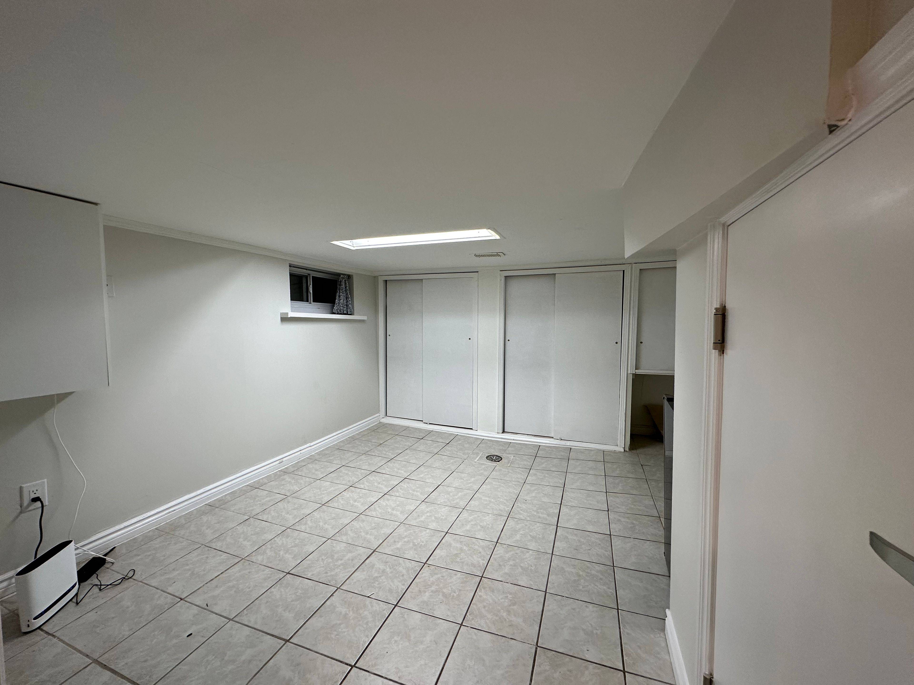 Toronto W03, ON M6E 3X5,151 Dynevor RD #Lower