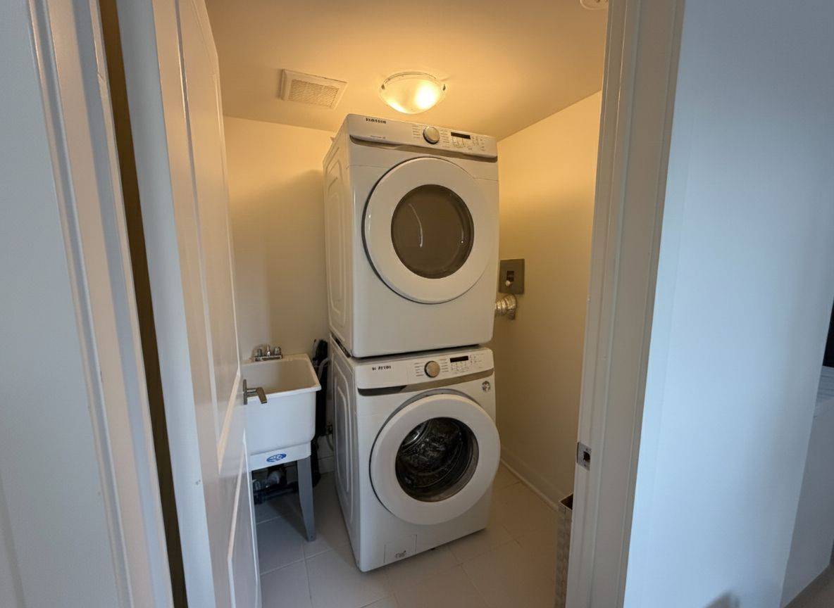 Toronto W05, ON M3K 0B7,61 William Duncan RD #(BSMT)