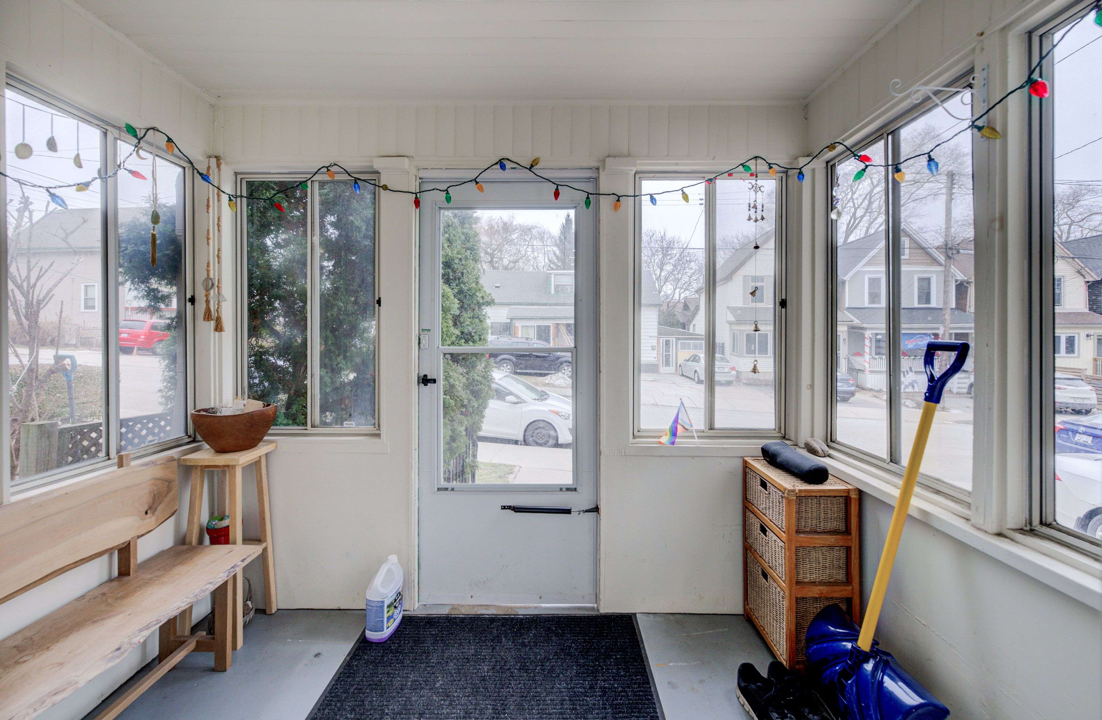 Hamilton, ON L8R 1V3,12 Baker ST