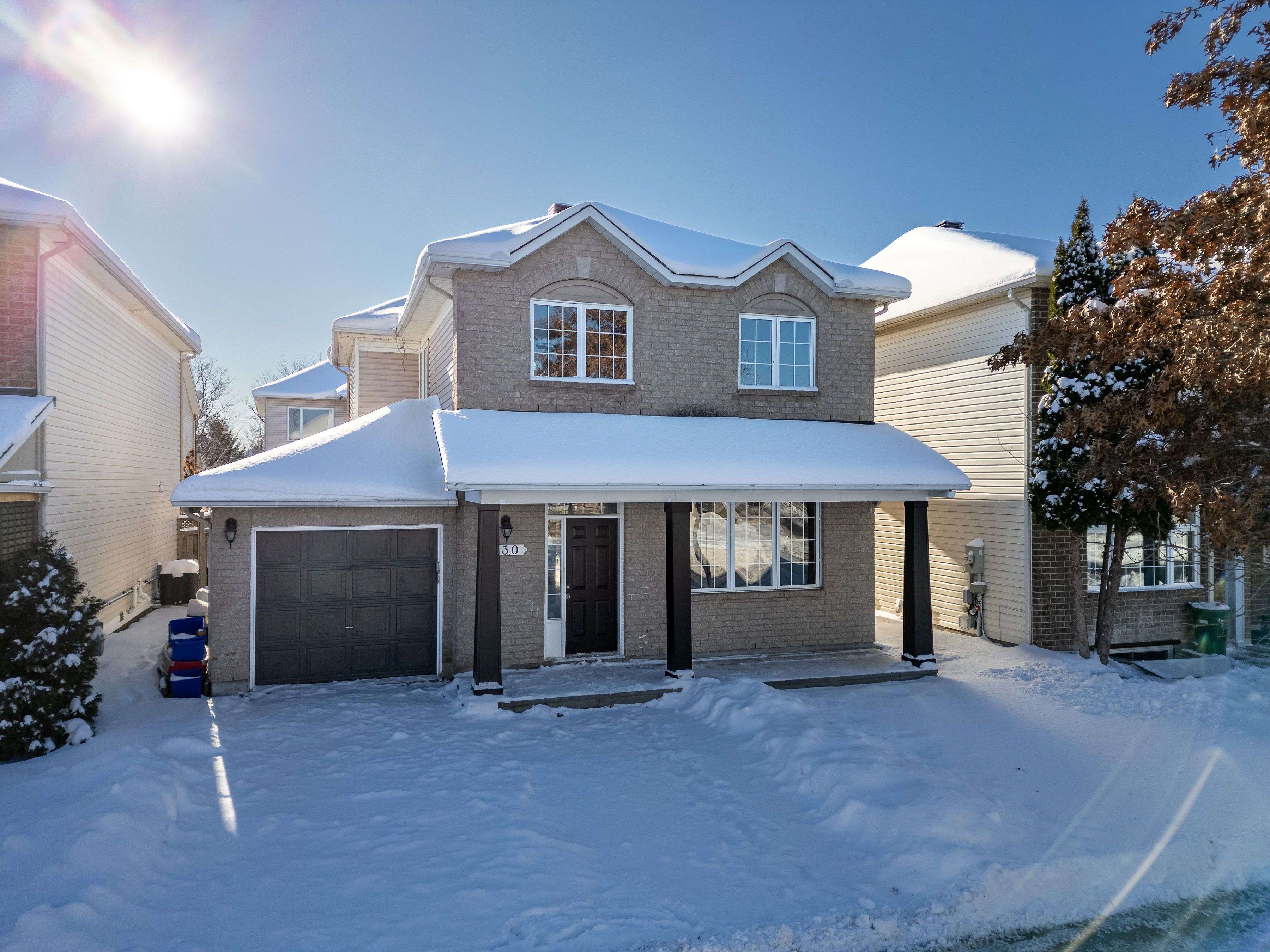 Orleans - Cumberland And Area, ON K4A 4N8,730 Scala AVE