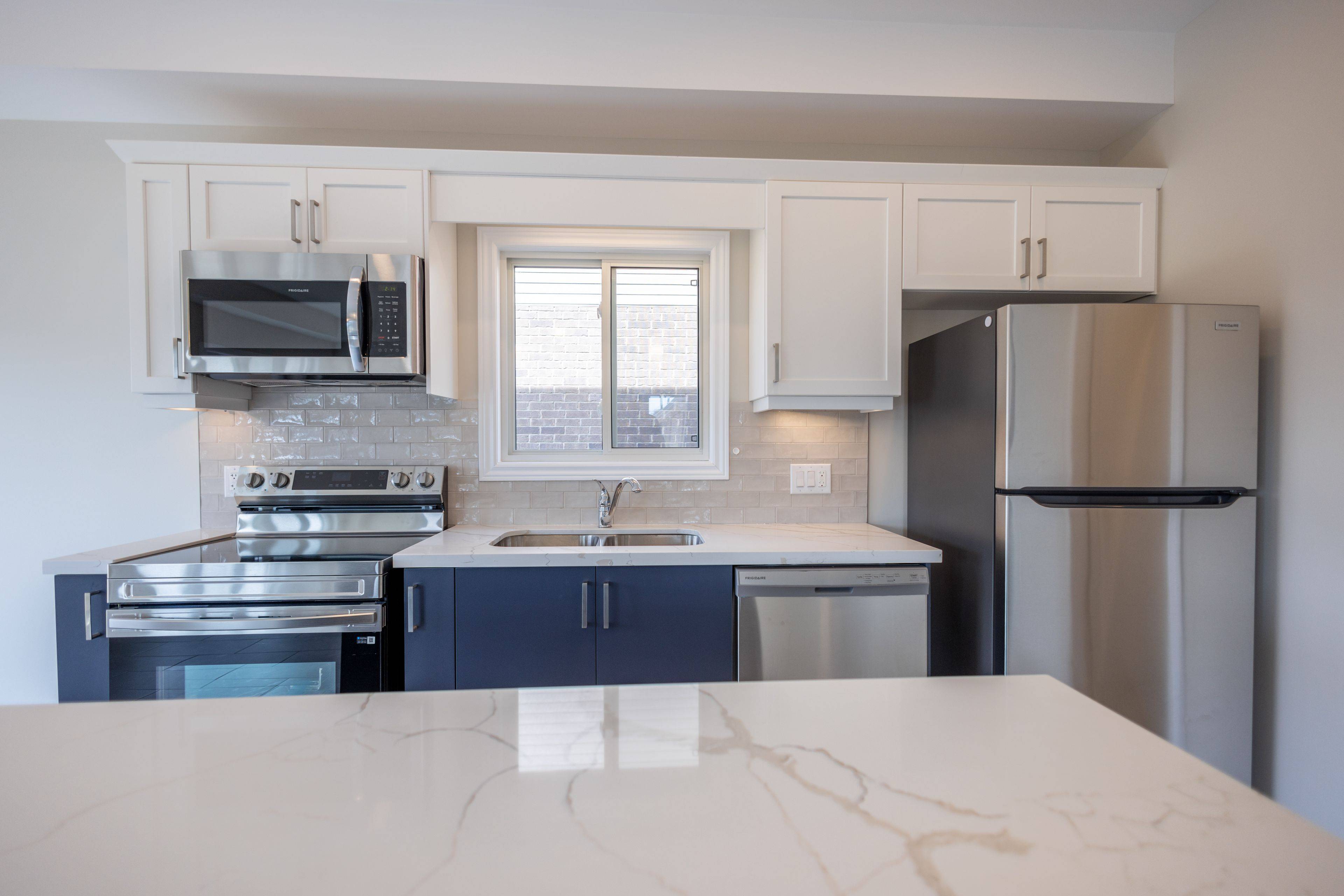 Thorold, ON L2V 2V5,25 McMann DR