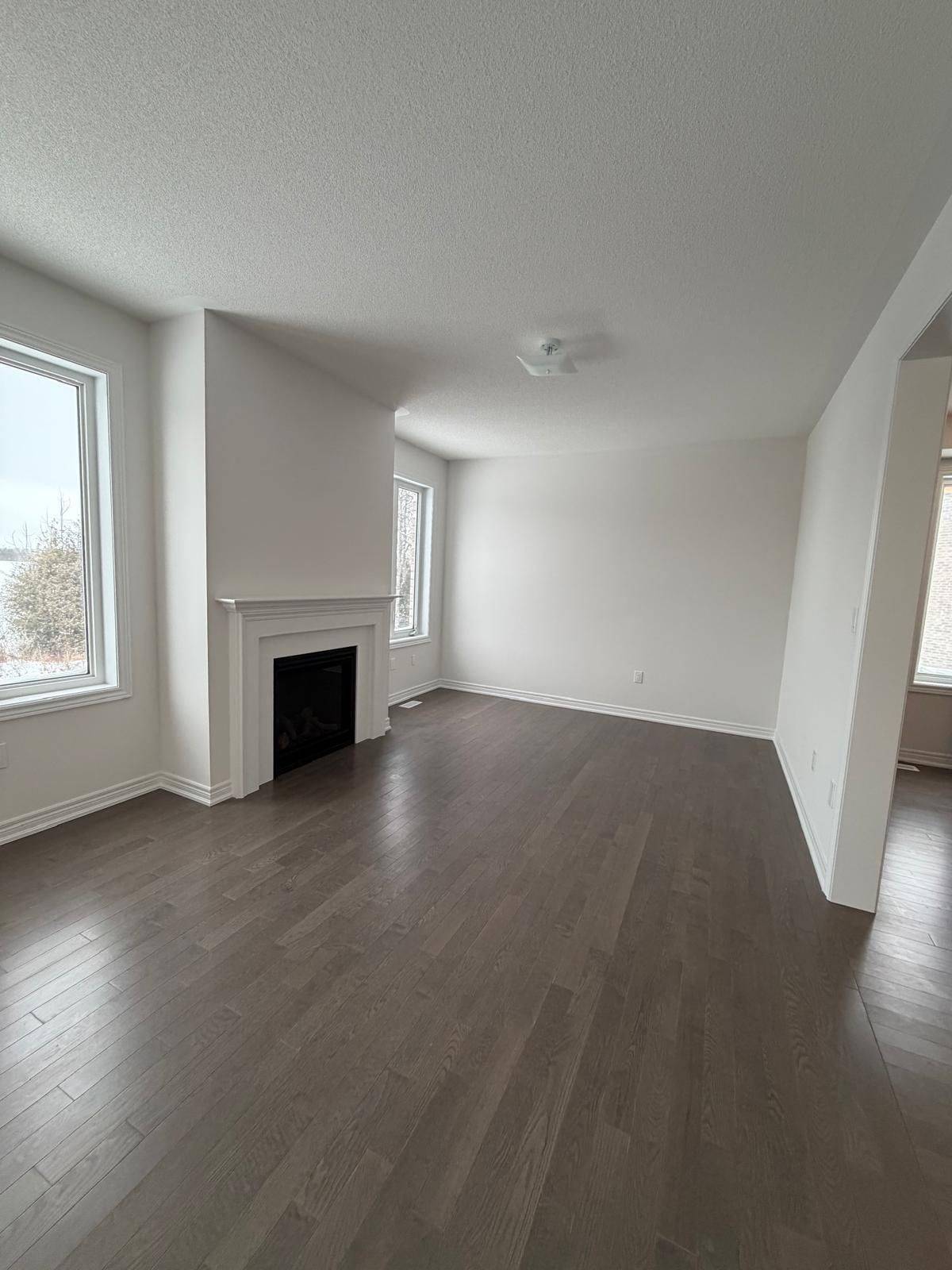 Shelburne, ON L9V 3Y2,303 Trillium CT