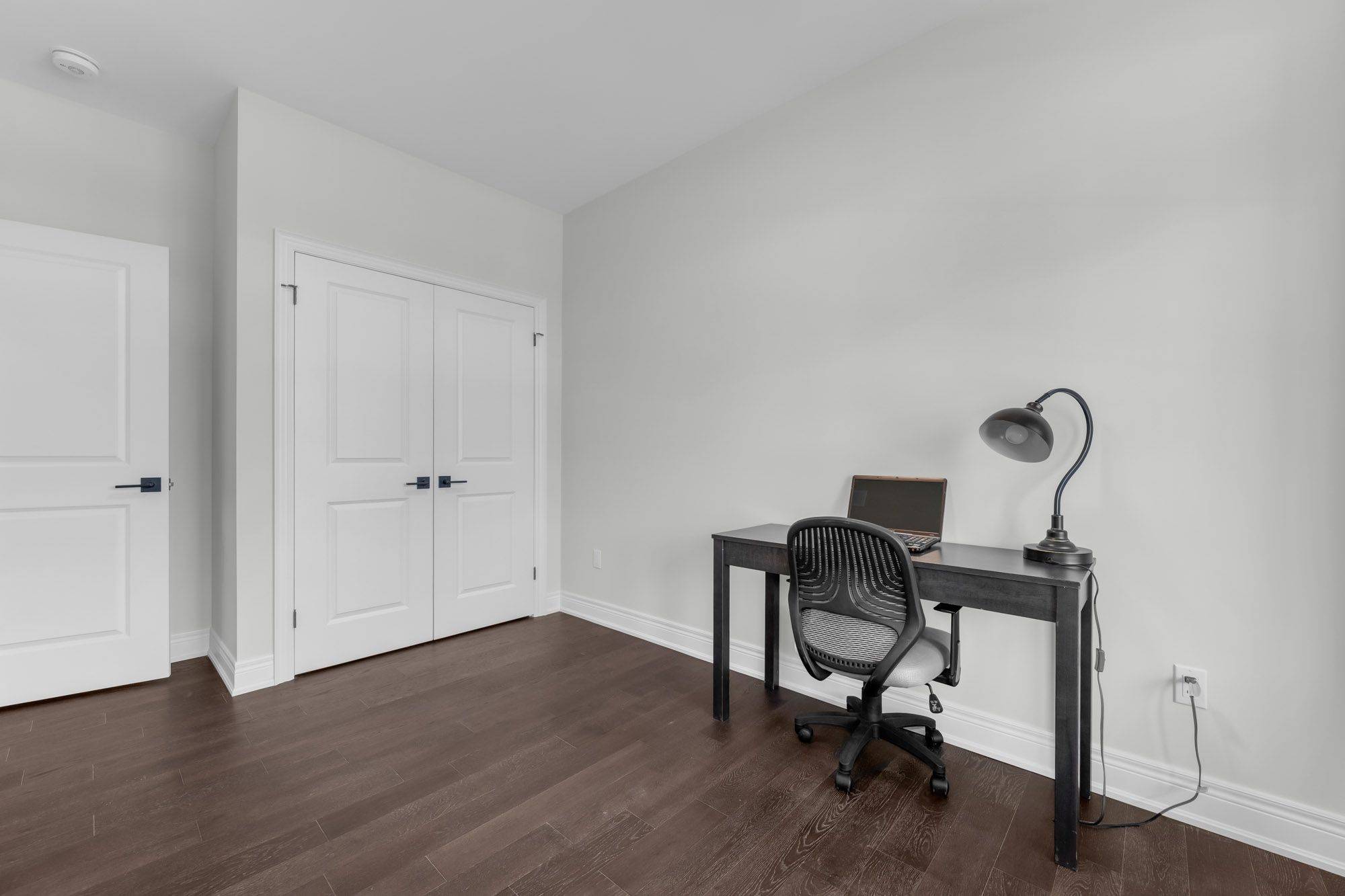 Port Colborne, ON L3K 0A8,732 Clarence ST