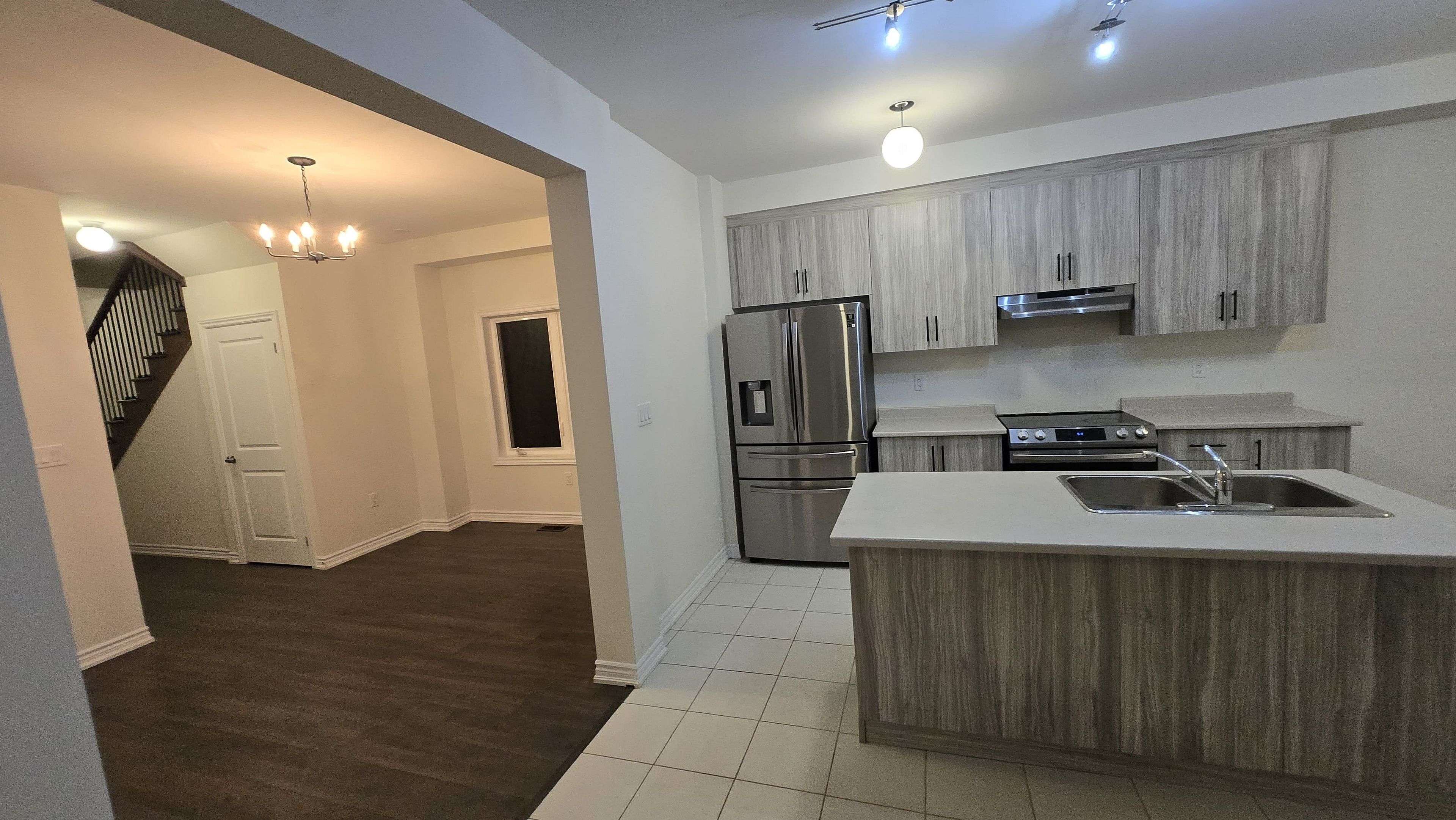 Welland, ON L3B 0J4,52 Cottonwood CRES