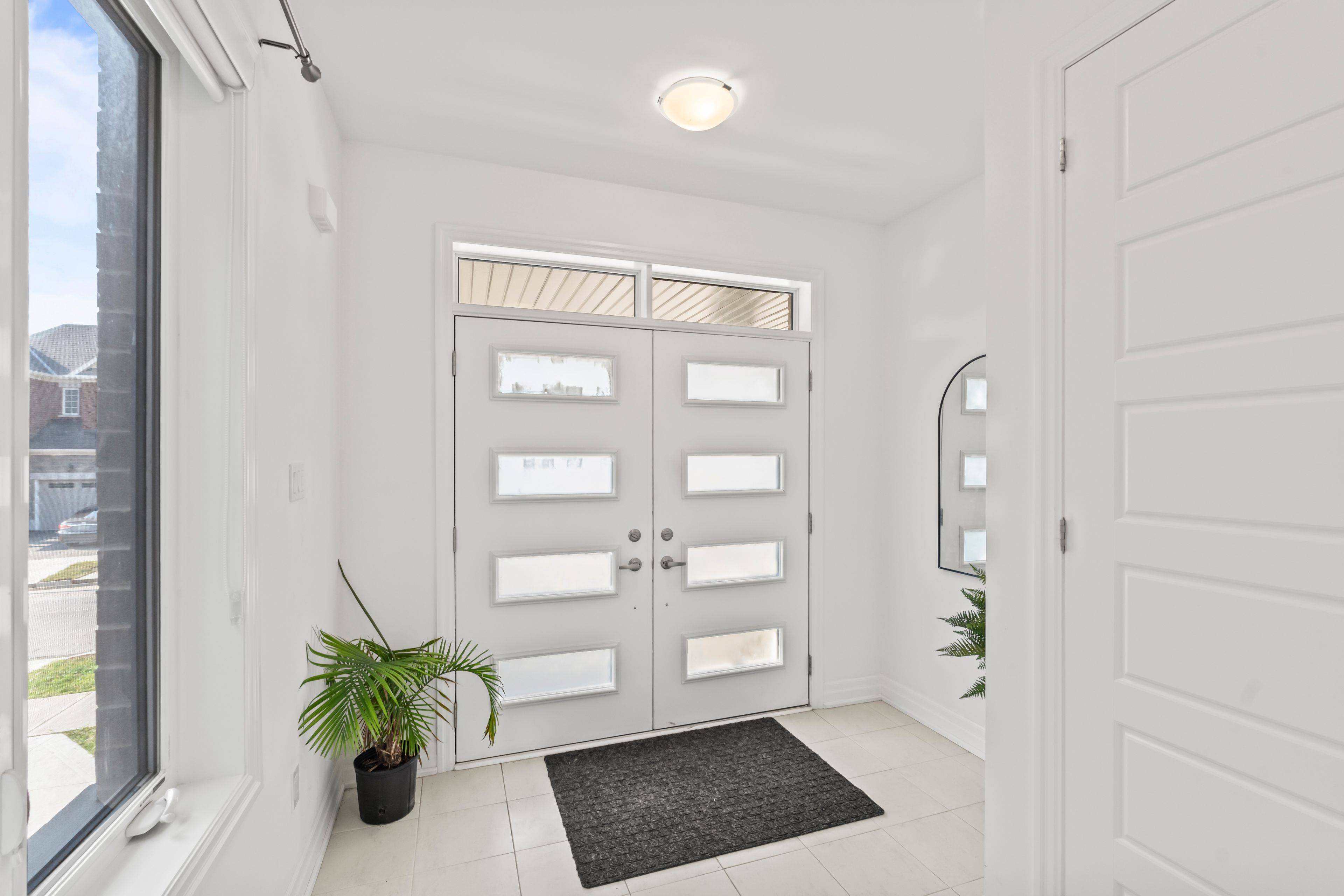 Kitchener, ON N2E 3X8,43 William Nador ST