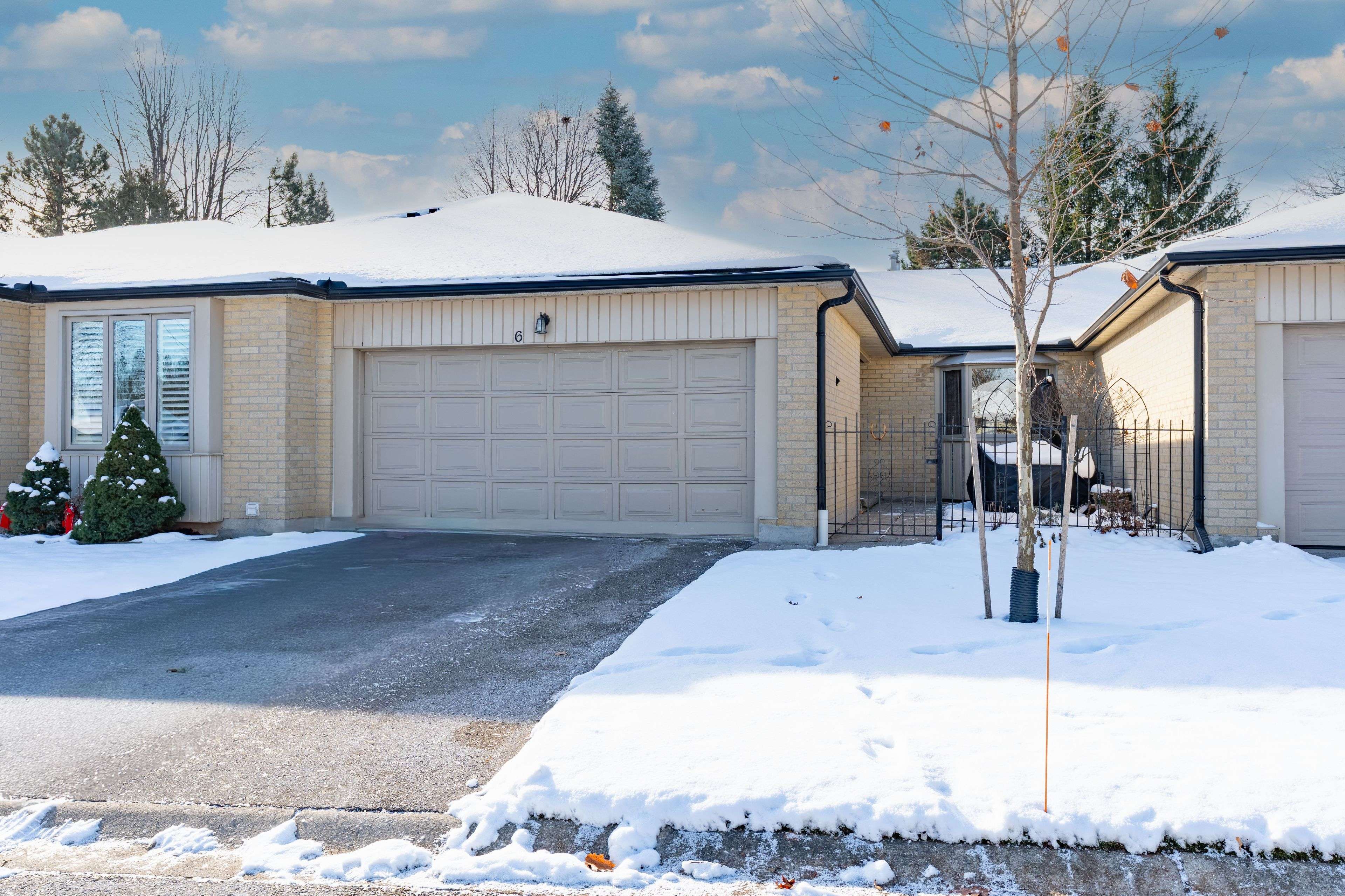 London South, ON N6H 1L7,93 Pine Valley Gate #6
