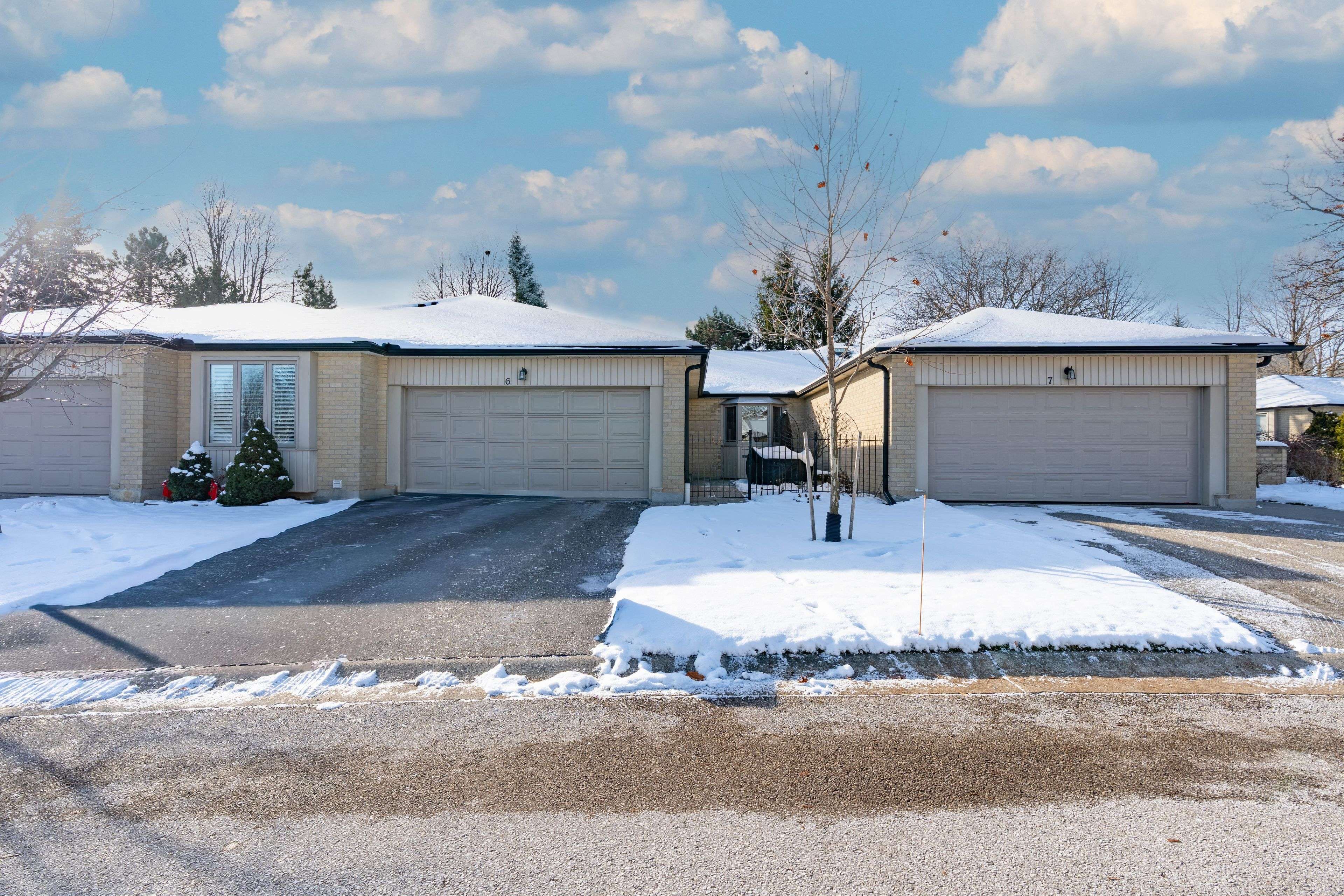 London South, ON N6H 1L7,93 Pine Valley Gate #6