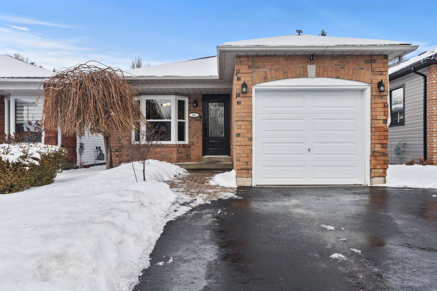 Cobourg, ON K9A 5L3,246 Sutherland CRES