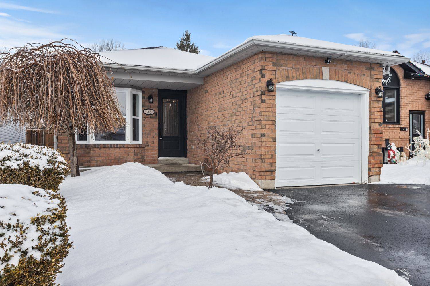 Cobourg, ON K9A 5L3,246 Sutherland CRES