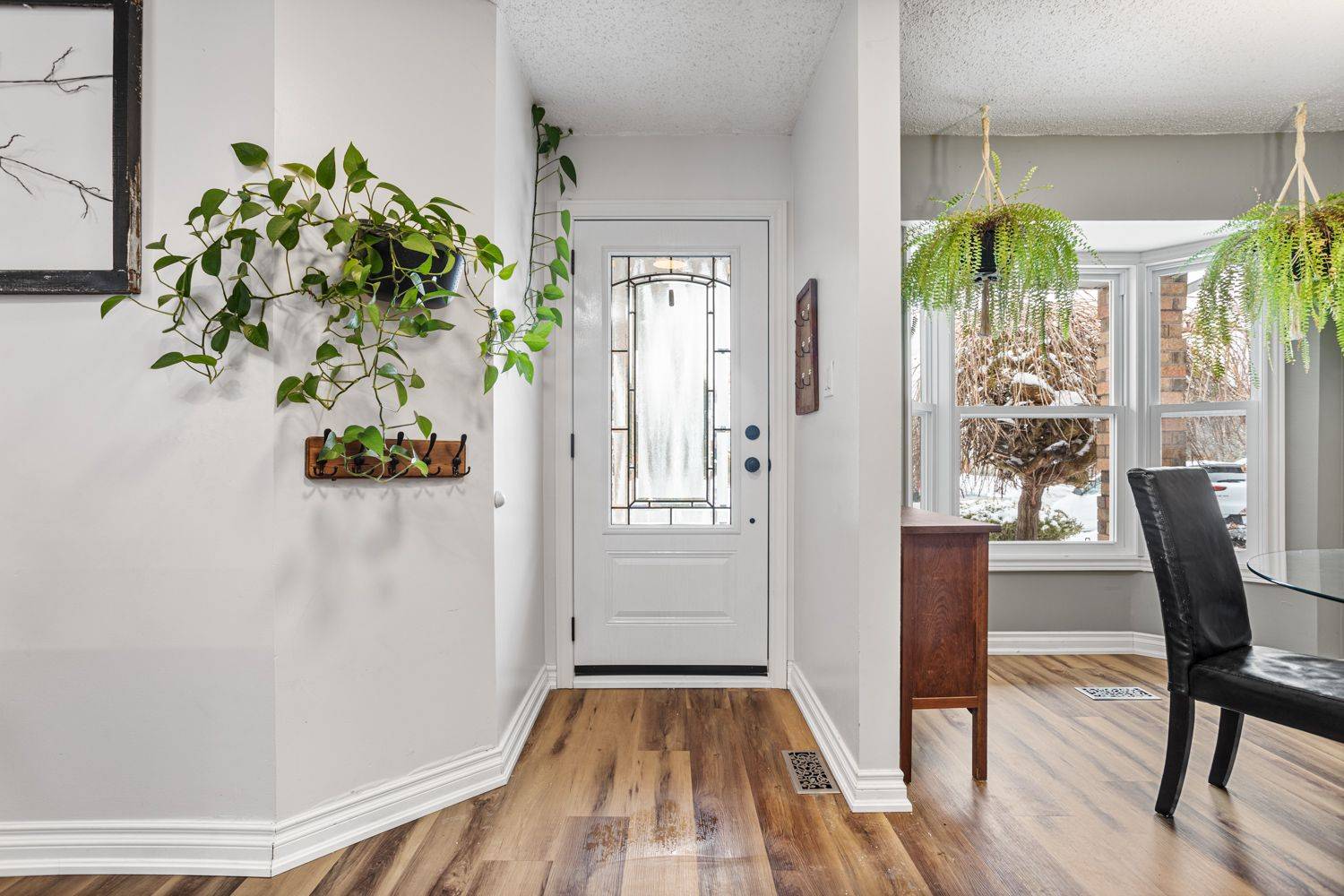 Cobourg, ON K9A 5L3,246 Sutherland CRES