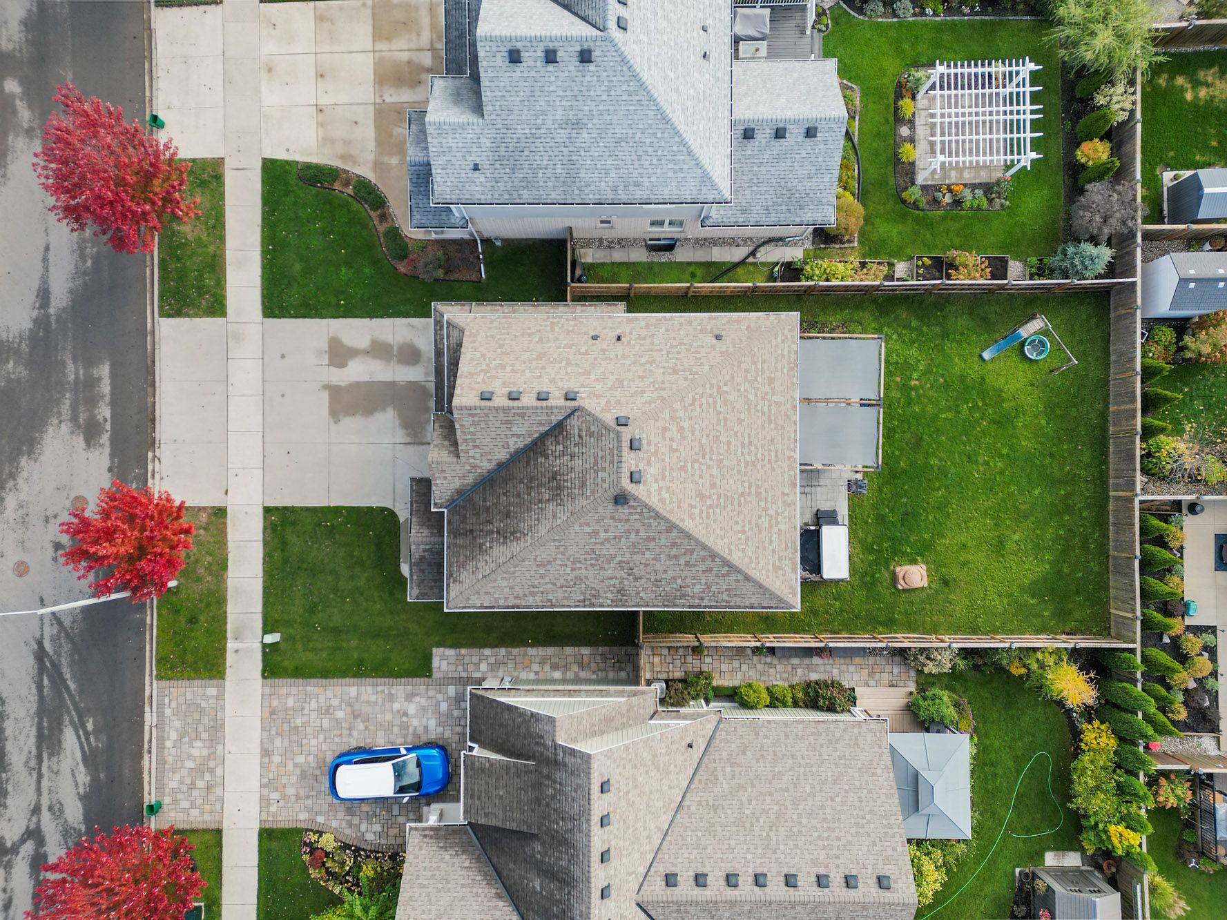 Thorold, ON L2V 0E5,35 McFarland ST