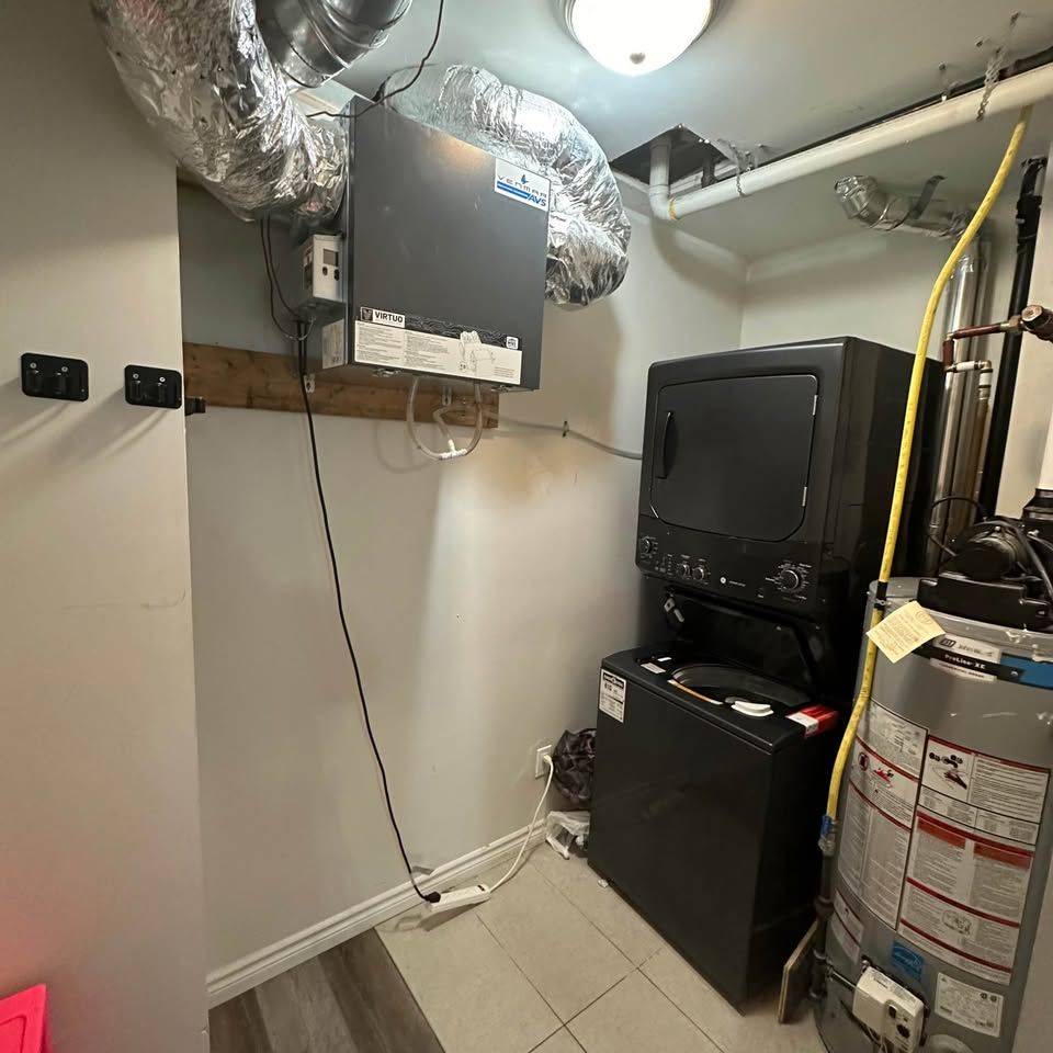 Overbrook - Castleheights And Area, ON K1K 2C1,183 Presland RD