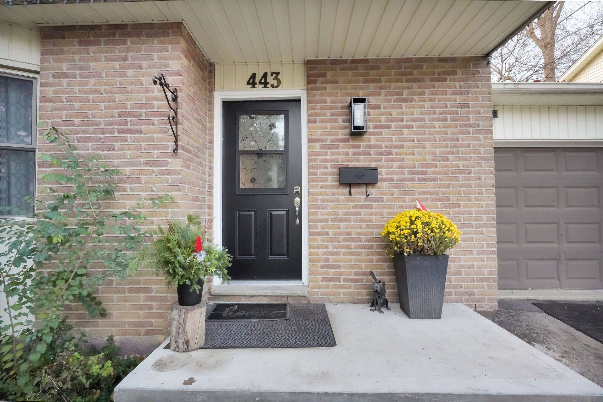 London South, ON N6C 5B3,443 Sandringham CRES