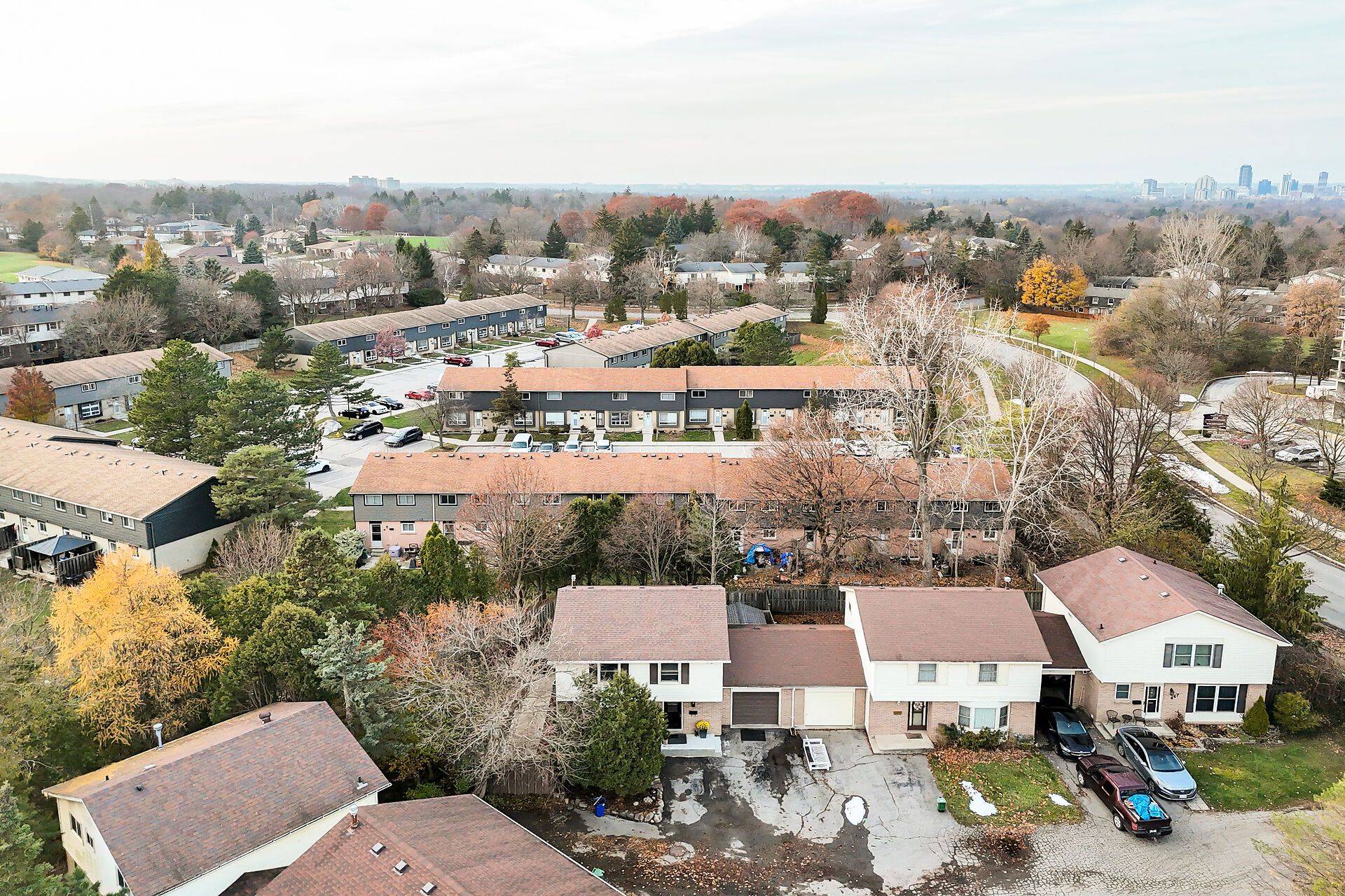 London South, ON N6C 5B3,443 Sandringham CRES