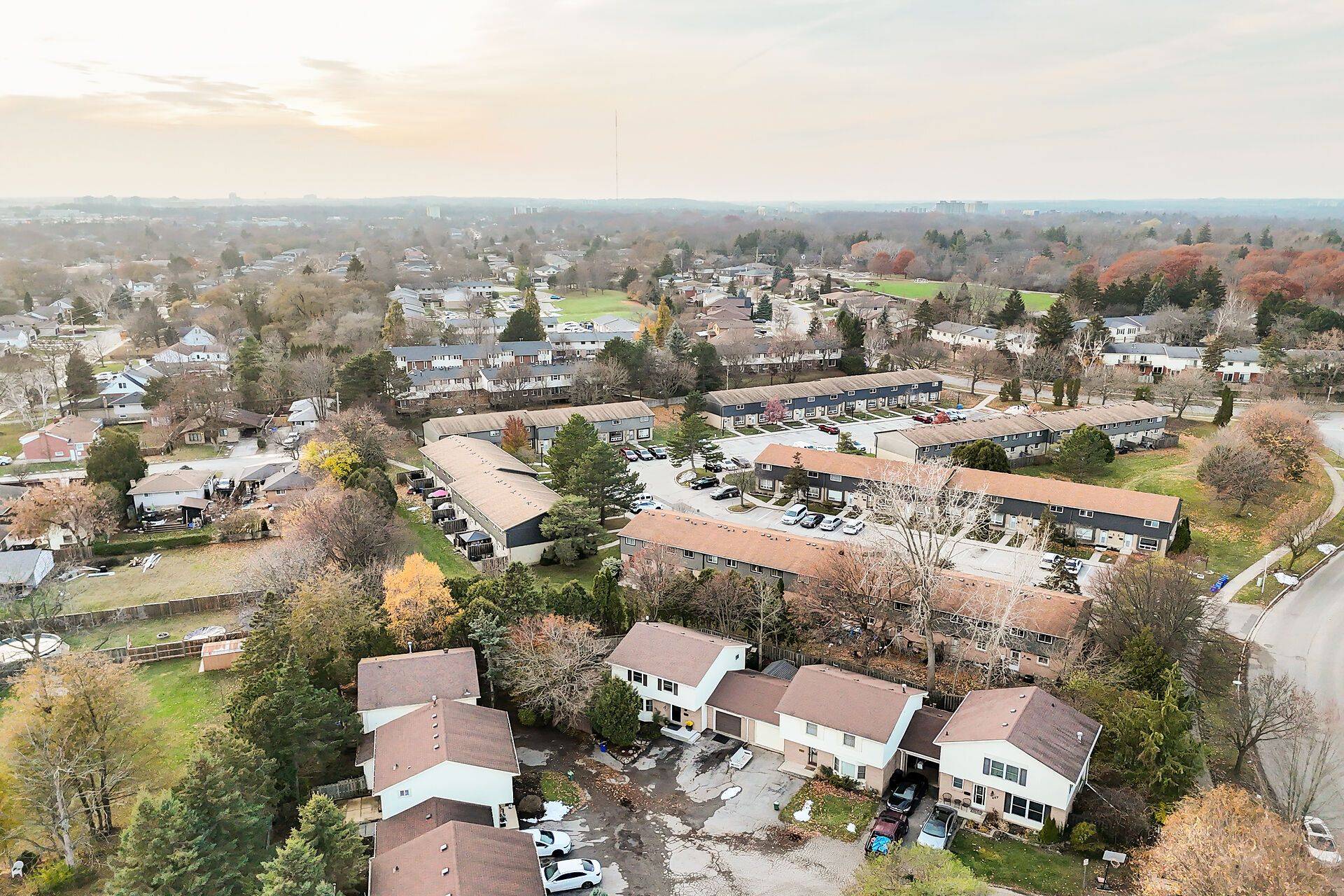 London South, ON N6C 5B3,443 Sandringham CRES