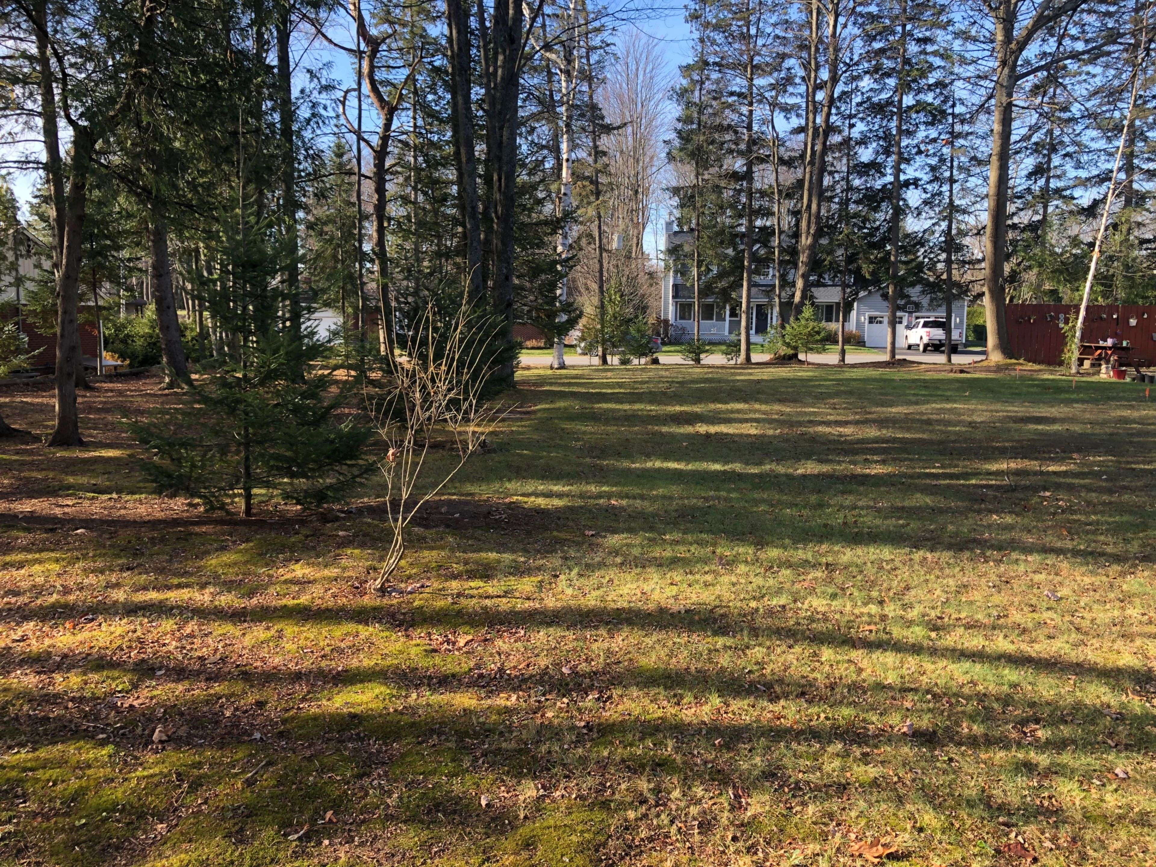 Tanglewood - Grenfell Glen - Pineglen, ON K2G 0C2,65 Vaan DR