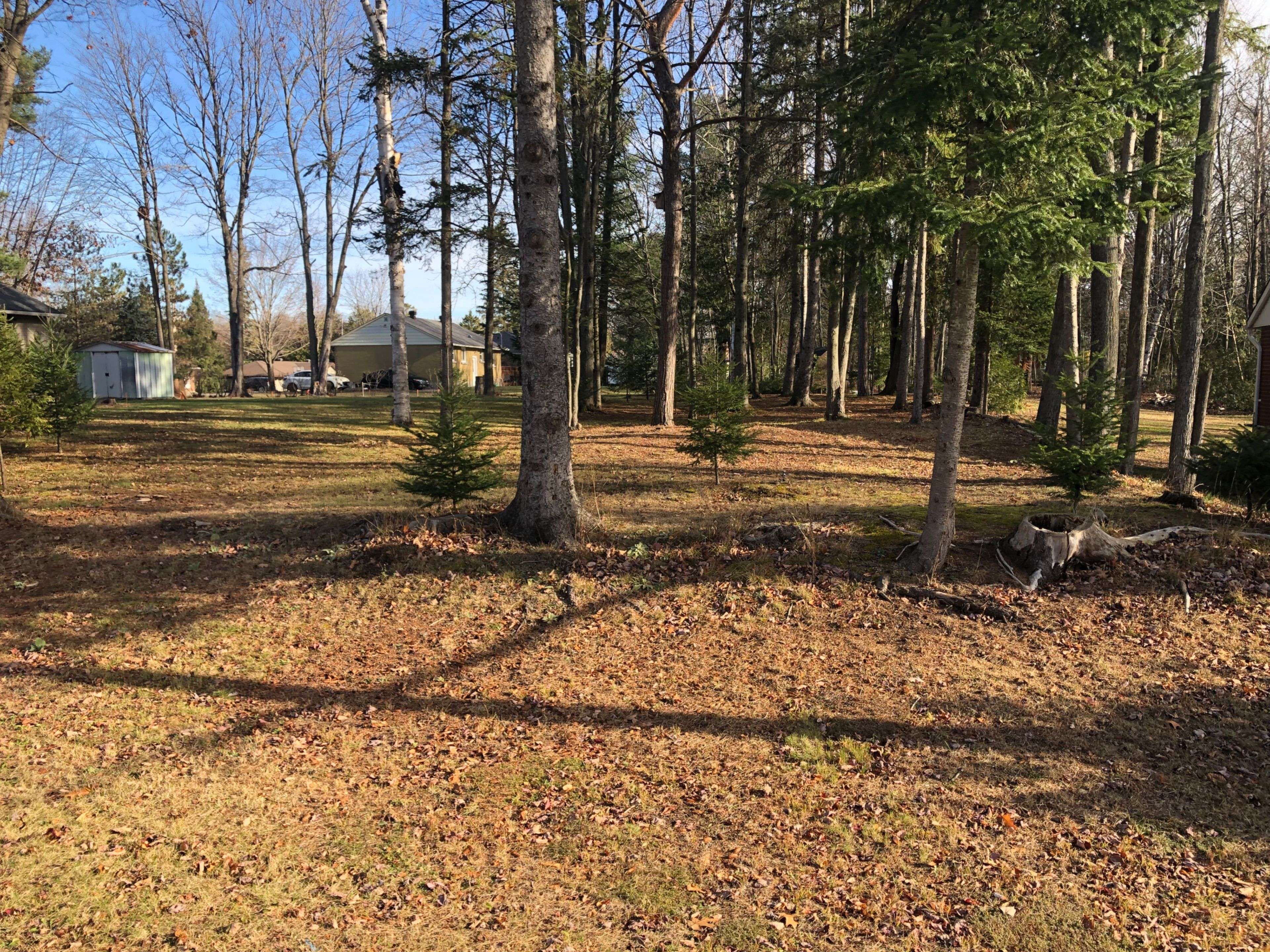 Tanglewood - Grenfell Glen - Pineglen, ON K2G 0C2,65 Vaan DR