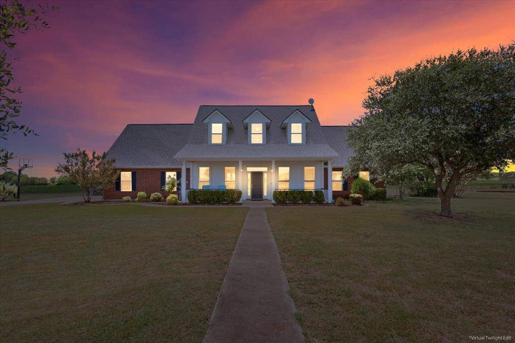 Crawford, TX 76638,560 Doe Run Road