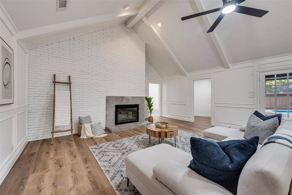 Fort Worth, TX 76112,701 N Oakmont Lane