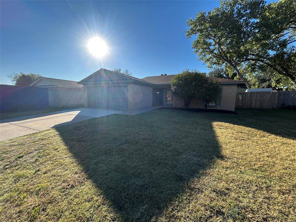 Saginaw, TX 76179,625 Edwards Drive