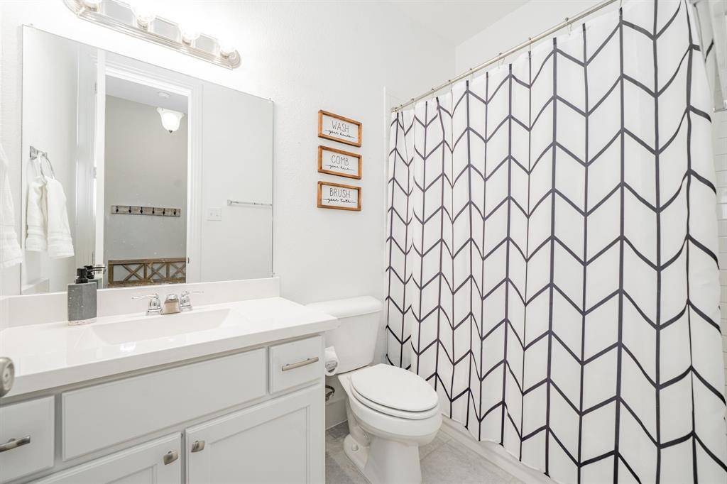 Forney, TX 75126,1633 Castleford Drive