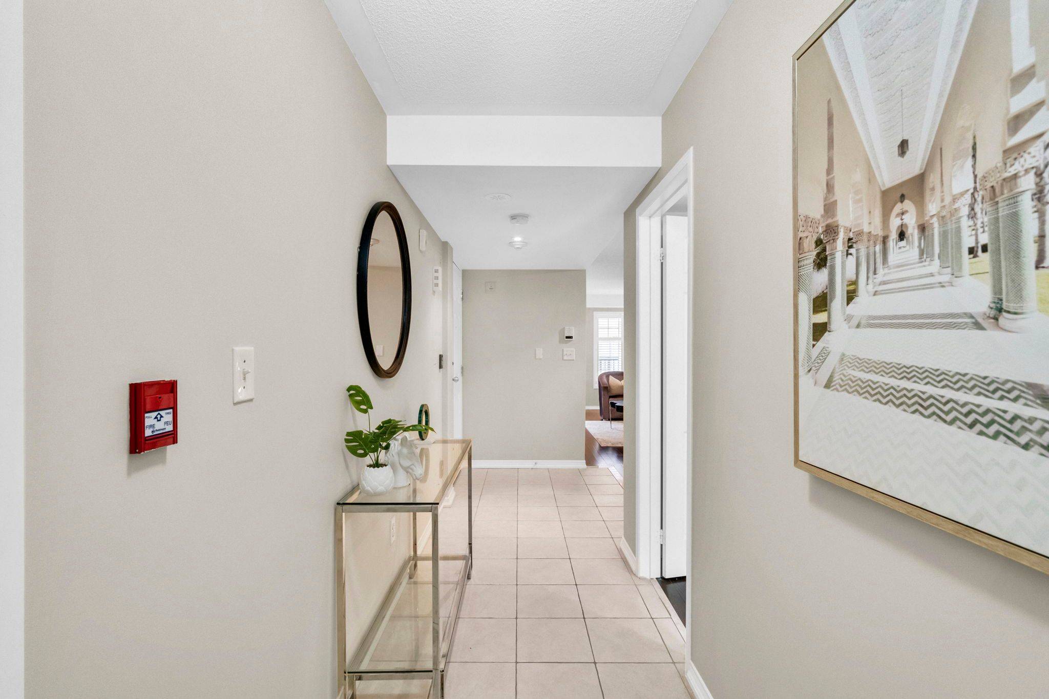 Toronto E04, ON M1L 0G3,669A Warden AVE #13