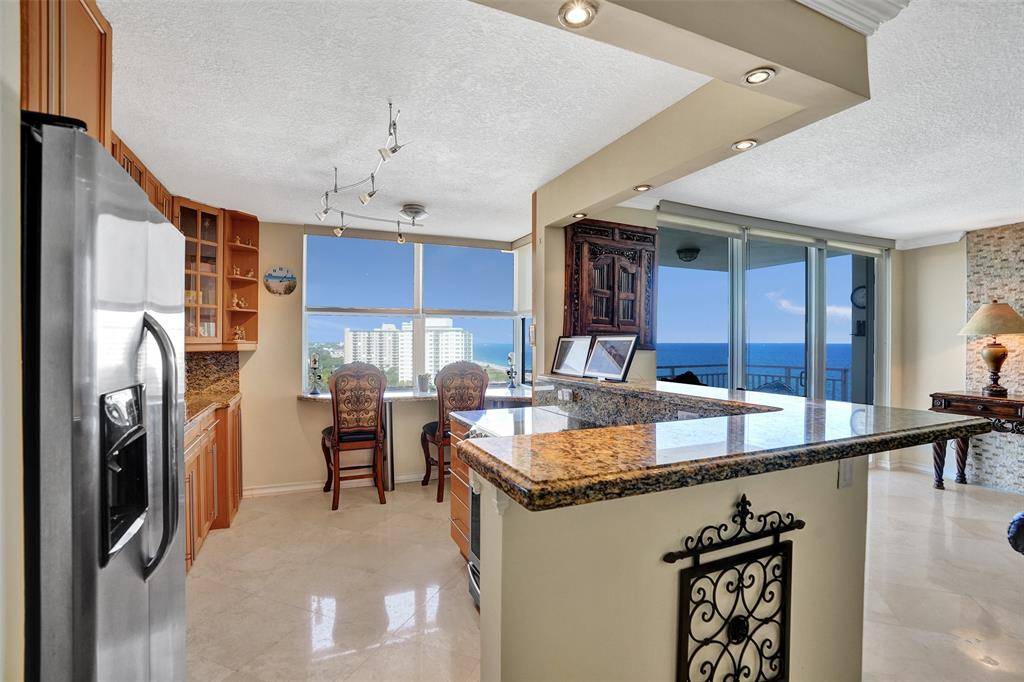 Lauderdale By The Sea, FL 33308,5200 N Ocean Blvd #1408B