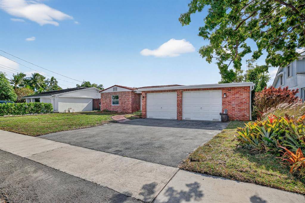 Fort Lauderdale, FL 33315,1120 Mango Isle