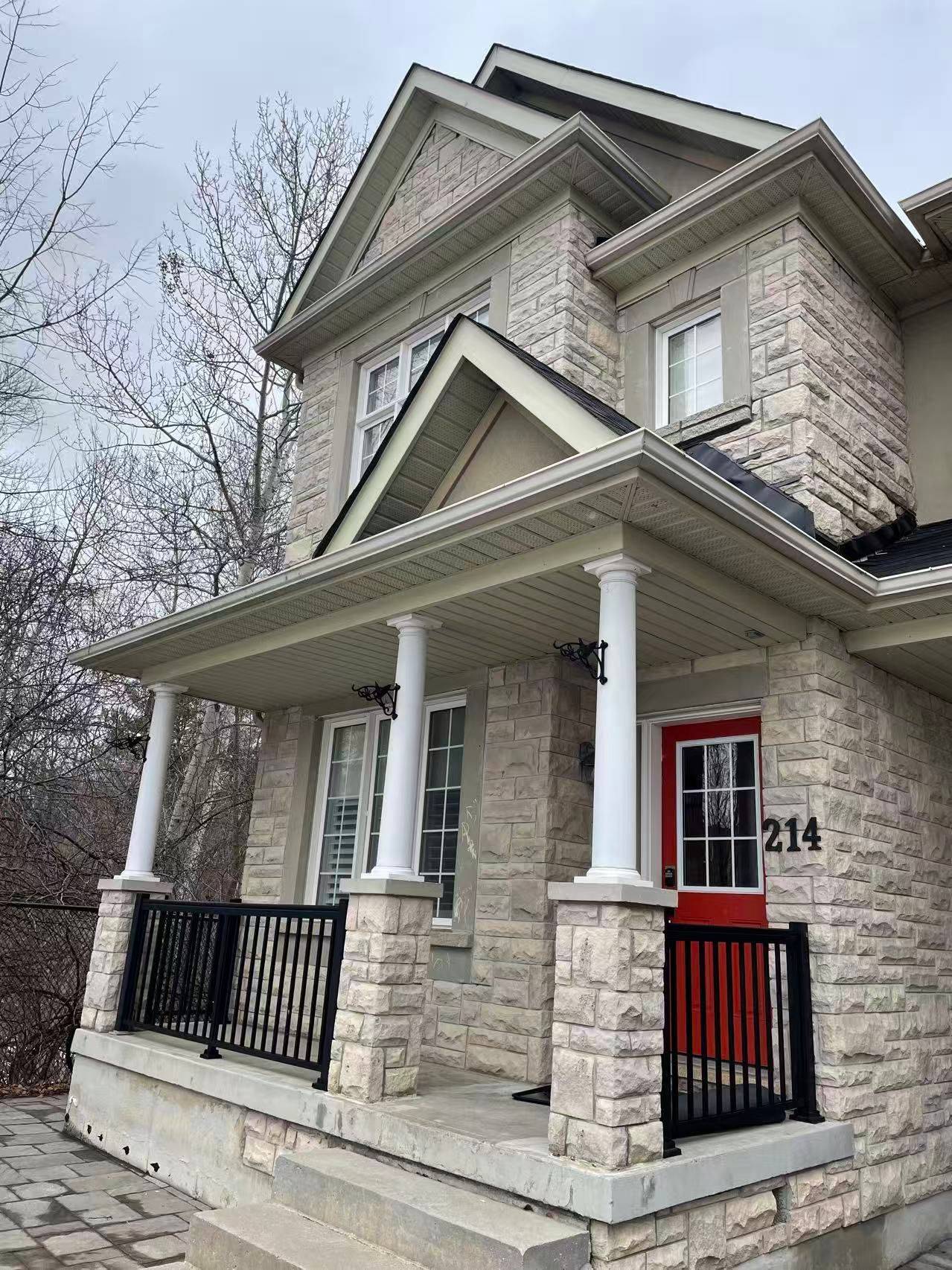 Newmarket, ON L3X 3J3,214 Karl Rose TRL