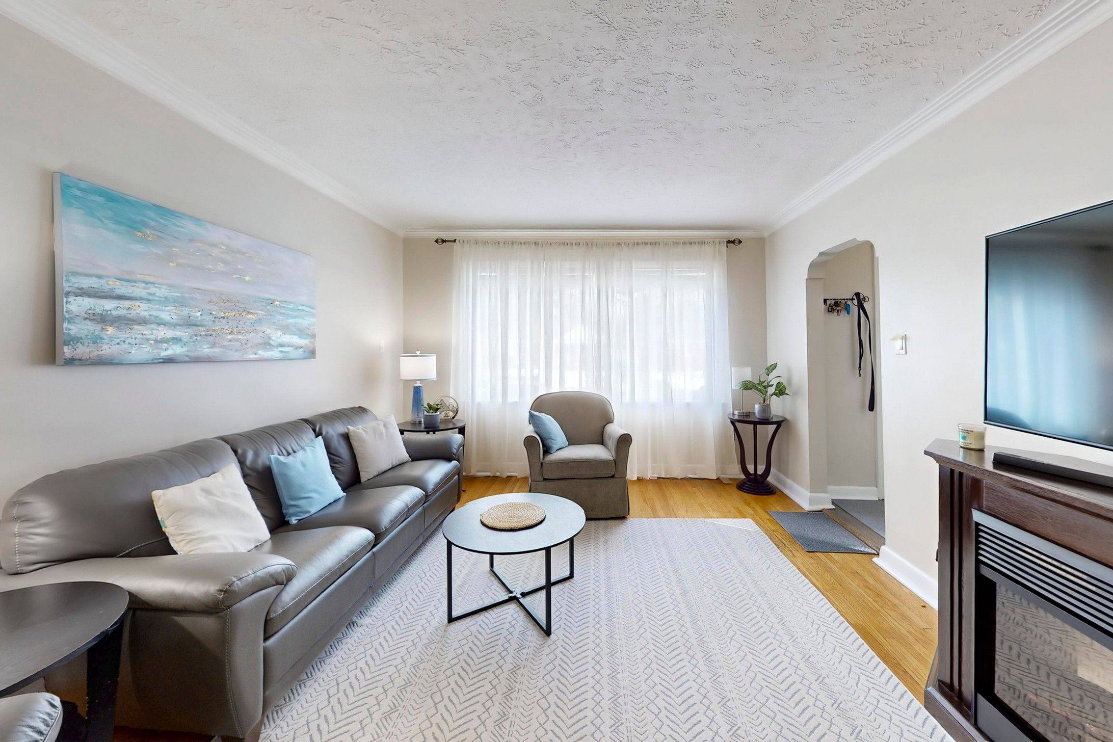 Mississauga, ON L5E 2B9,1568 Asgard DR