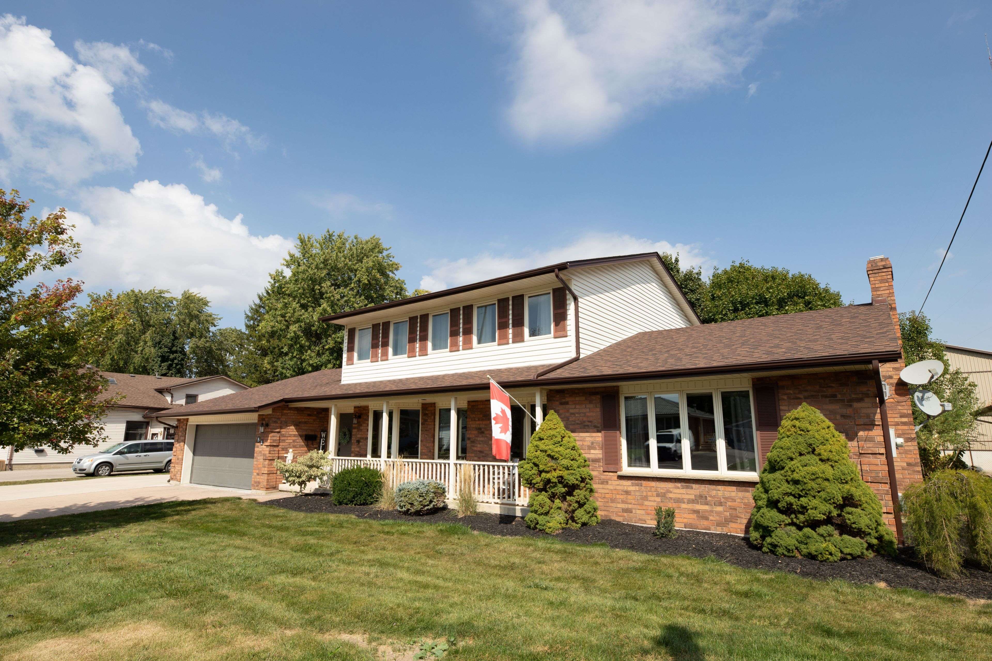 Strathroy-caradoc, ON N7G 2H5,51 Queen ST