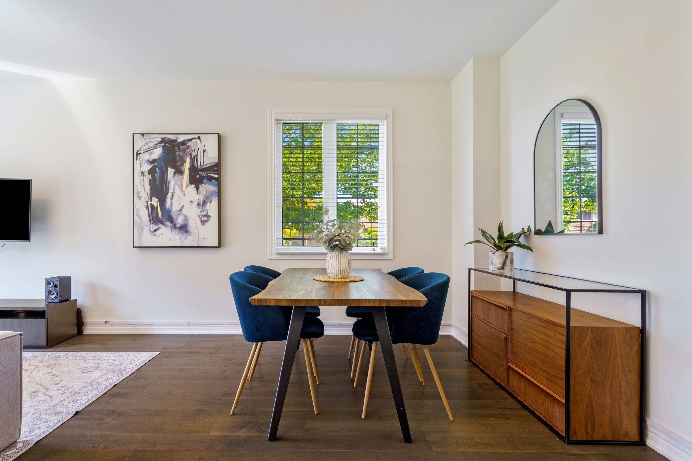 Hamilton, ON L9A 2P5,60 Bobolink RD