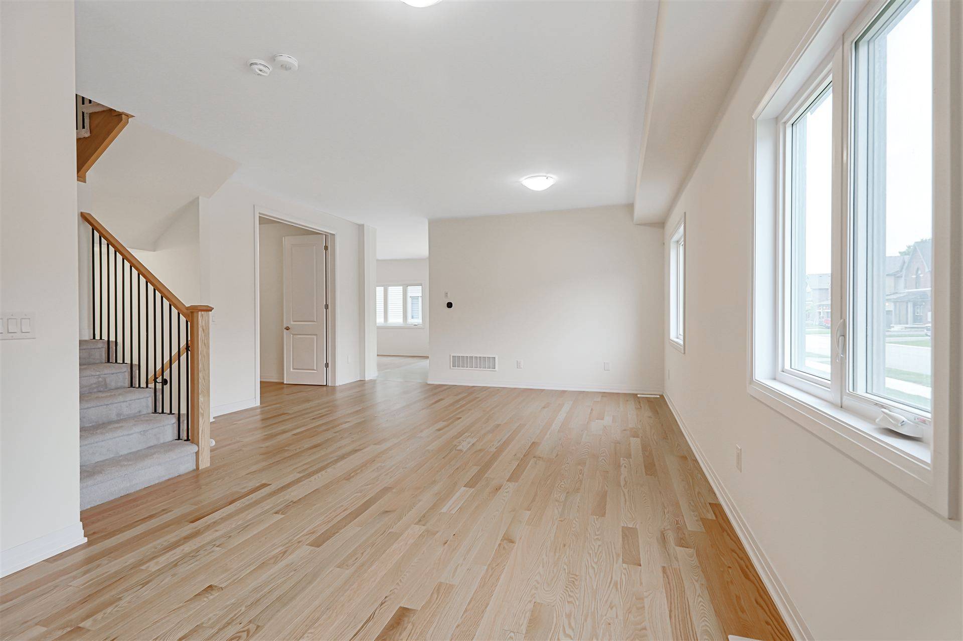 Wellington North, ON N0G 1A0,100 Dingman ST