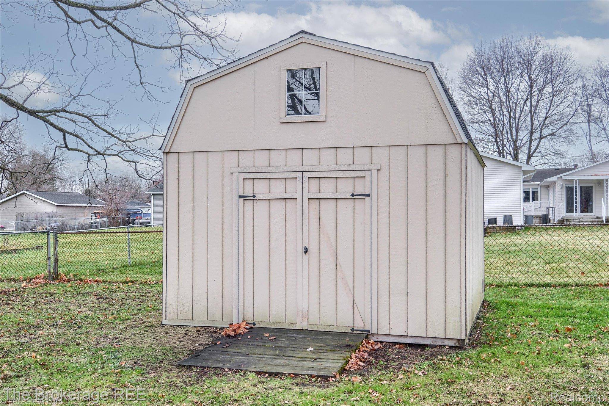 Flint, MI 48506,5107 Hartland DR