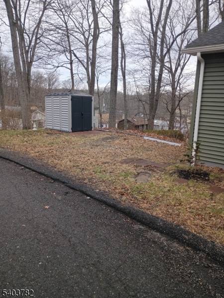 Hopatcong Boro, NJ 07843,20 Fiske Trl