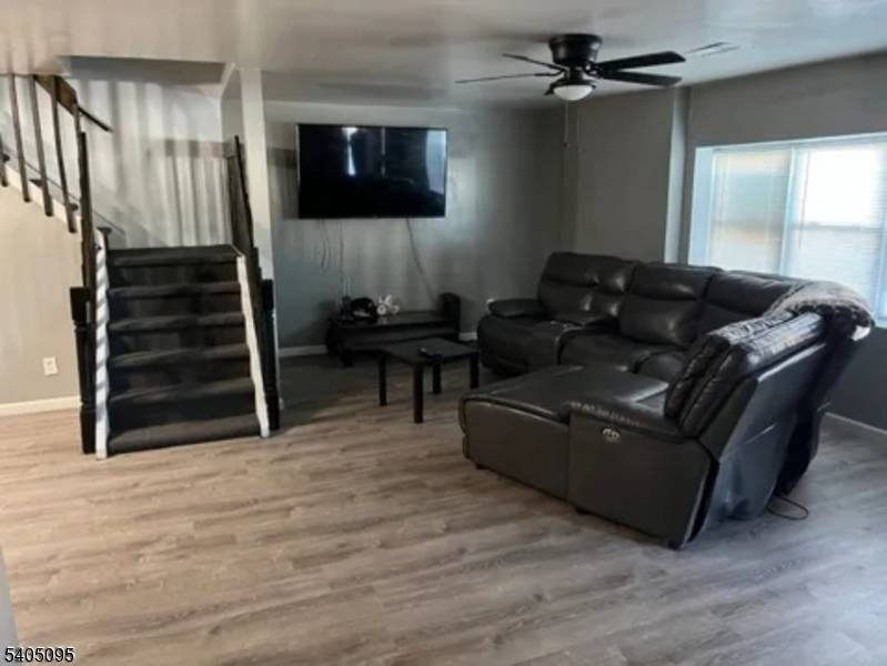 Elizabeth City, NJ 07206,604 Livingston St #c2