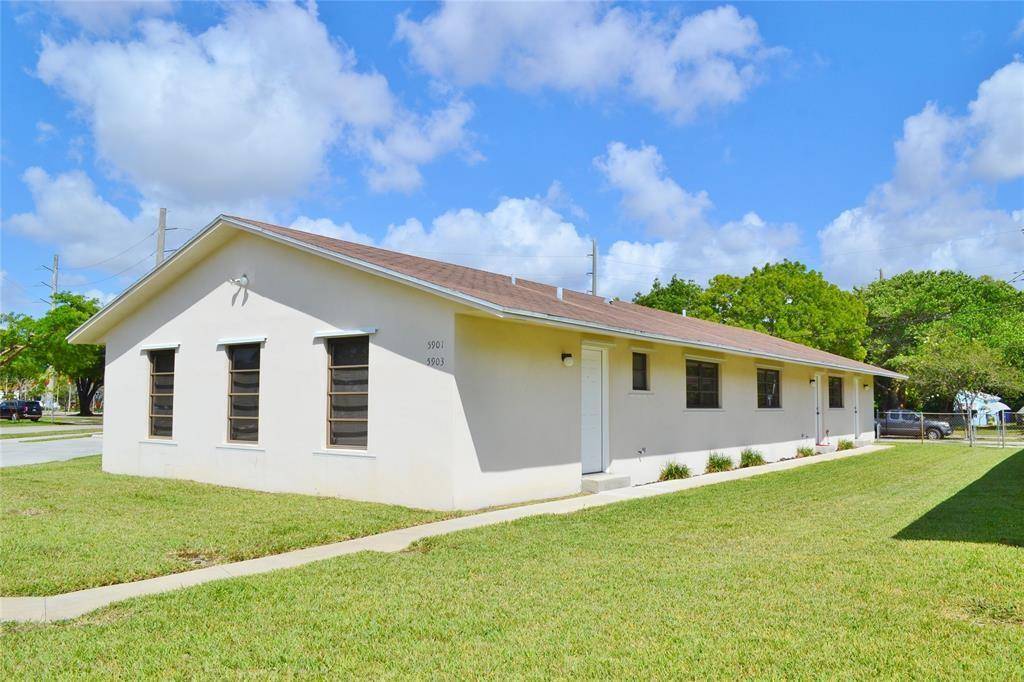 Hollywood, FL 33021,5907 N Tyler