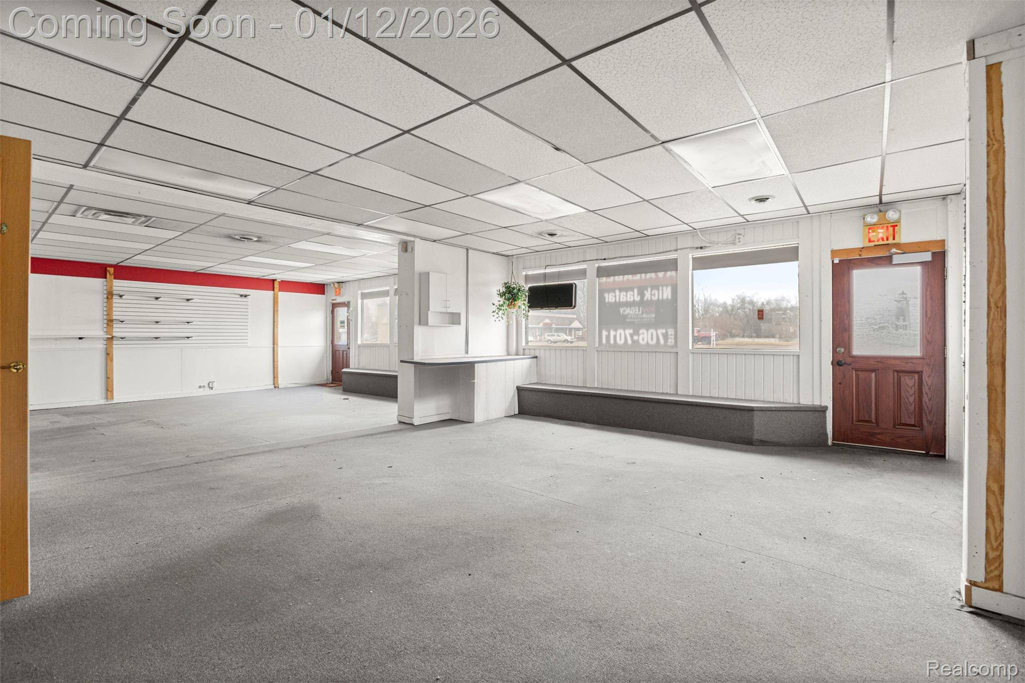 Redford, MI 48239,26905 Plymouth RD