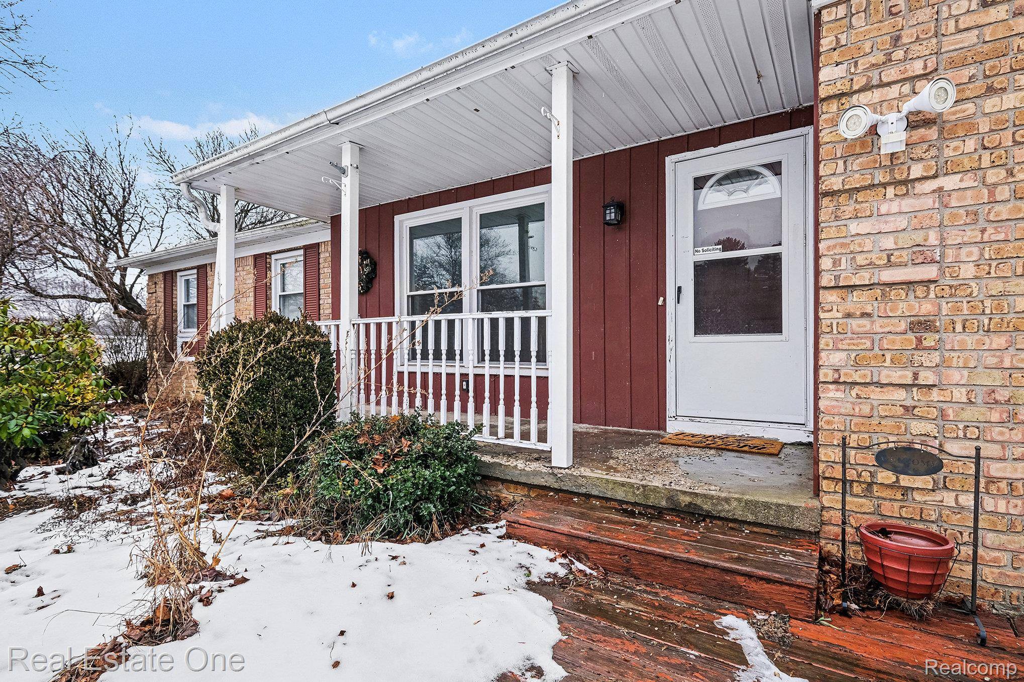 Flint, MI 48507,2502 Hutchinson LN