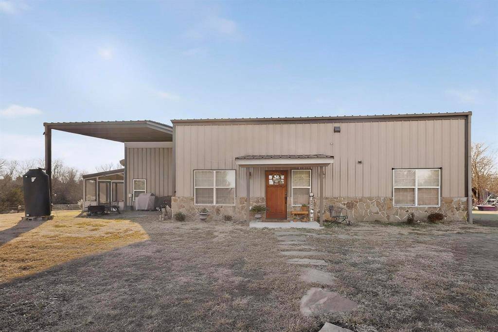 Dodd City, TX 75438,2800 County Road 2905