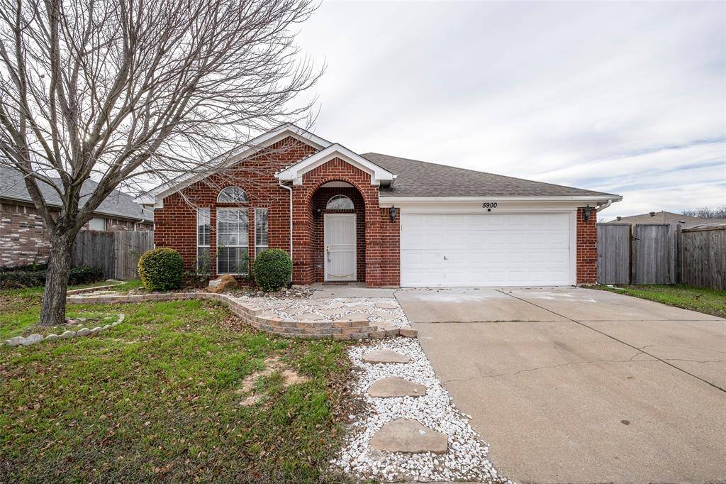 Arlington, TX 76018,5900 Rising Meadow Drive