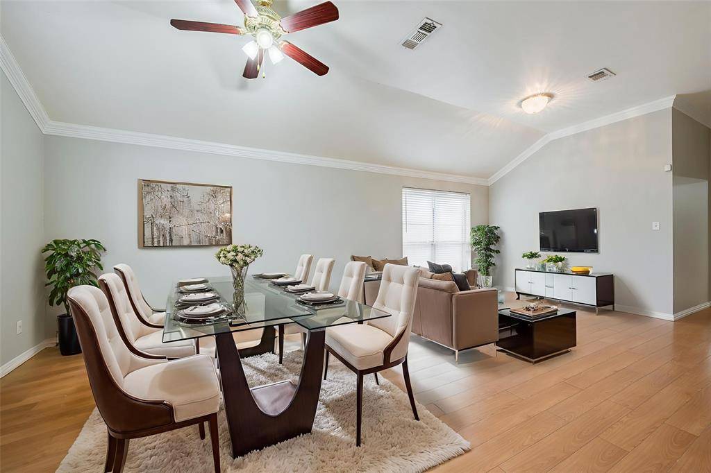 Arlington, TX 76018,5900 Rising Meadow Drive