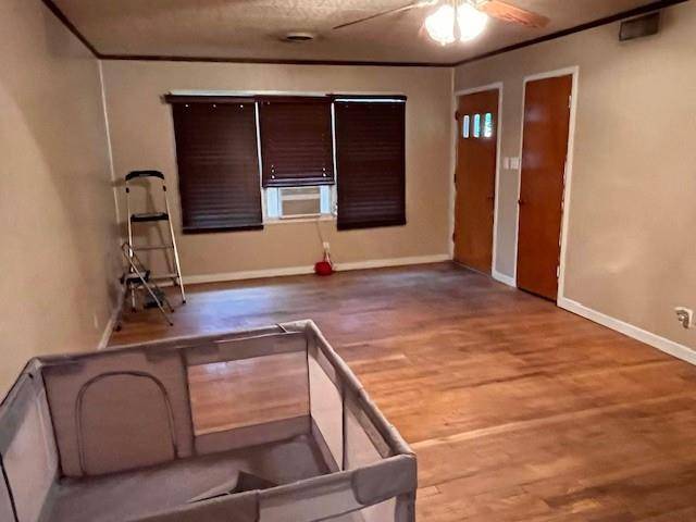 Hamlin, TX 79520,136 NW Avenue F