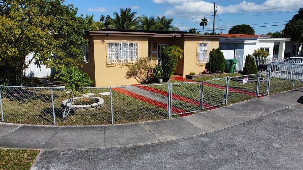 Miami, FL 33126,6031 NW 5th St