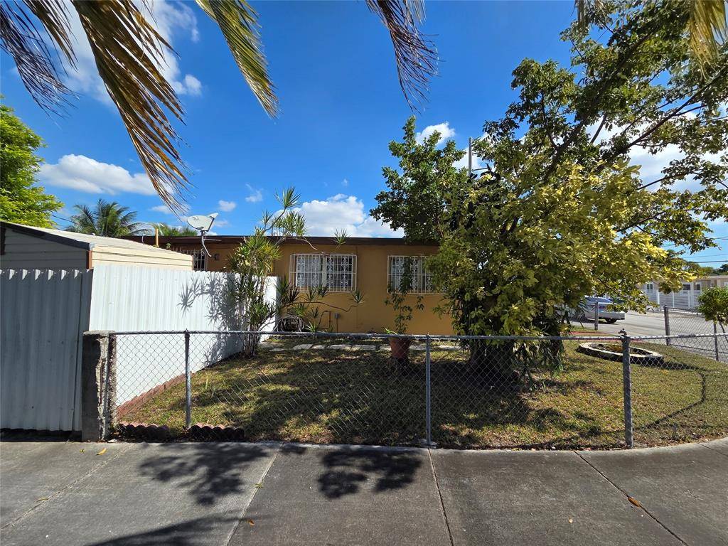 Miami, FL 33126,6031 NW 5th St