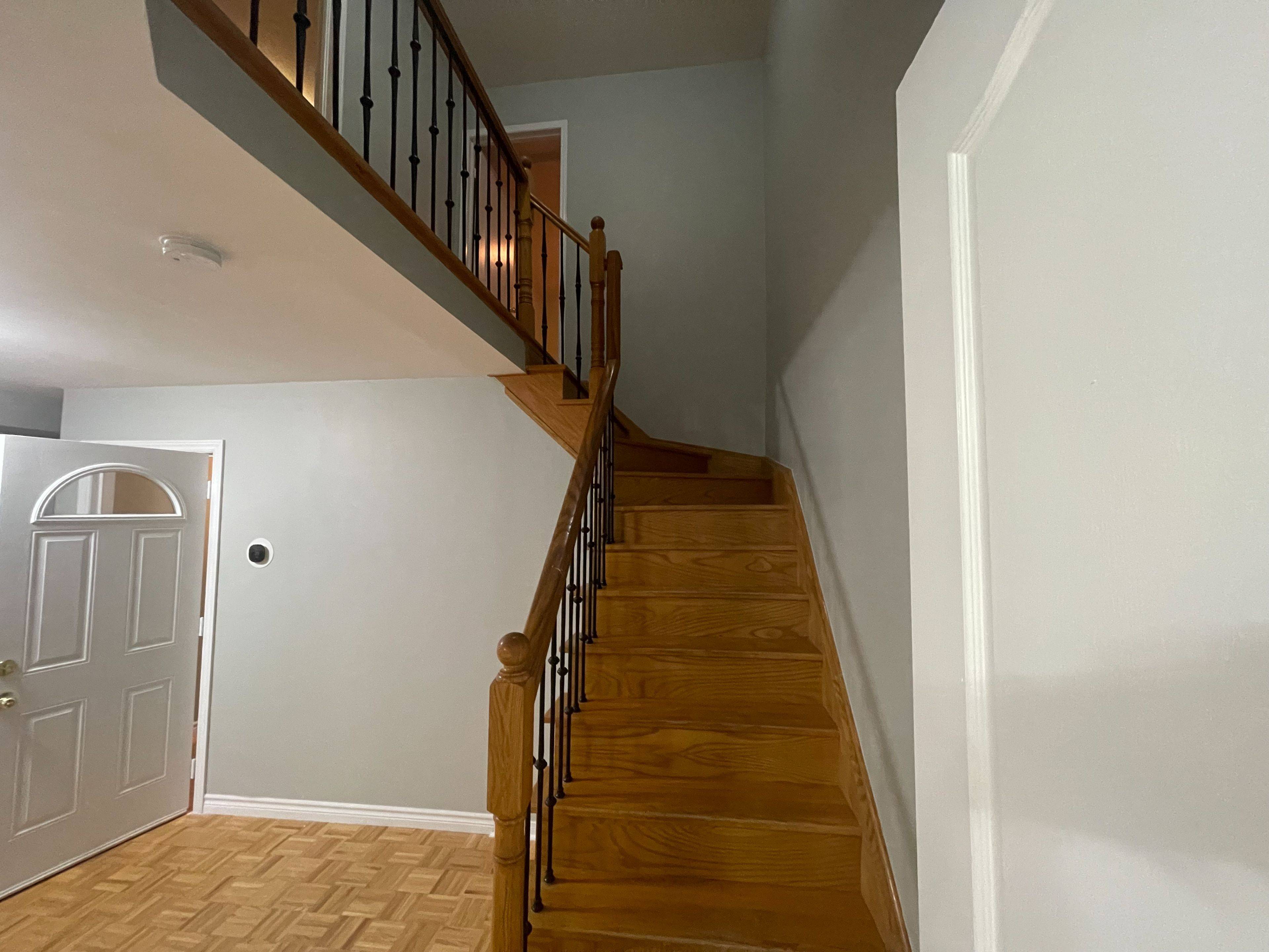 Vaughan, ON L6A 3M3,56 National Pine DR #Upper